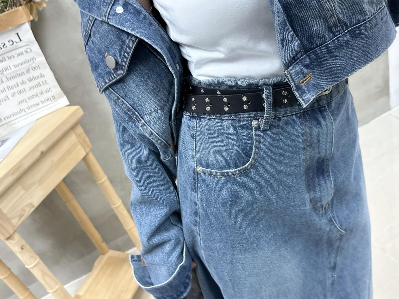 B06 銀扣方領長Bra top