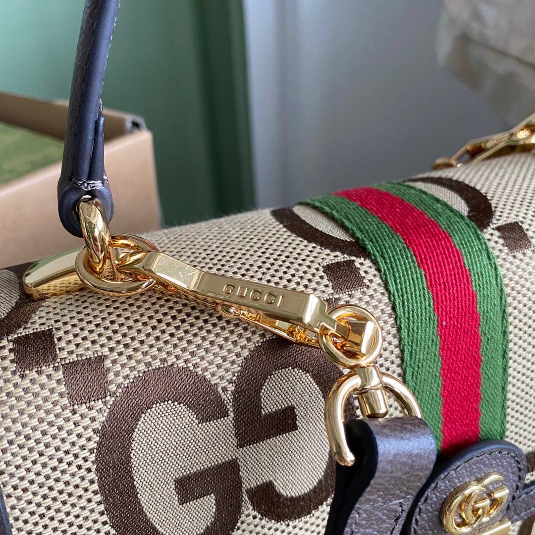 👜G651055:尺寸：25x17.5x7cm，这款小号Ophidia手提包采用米棕色帆布印花、棕色皮革超级搭，大logo时代比较特别✨真的好时尚，越看越好看！🎉可肩背、可手提、可斜挎多种背法更实用