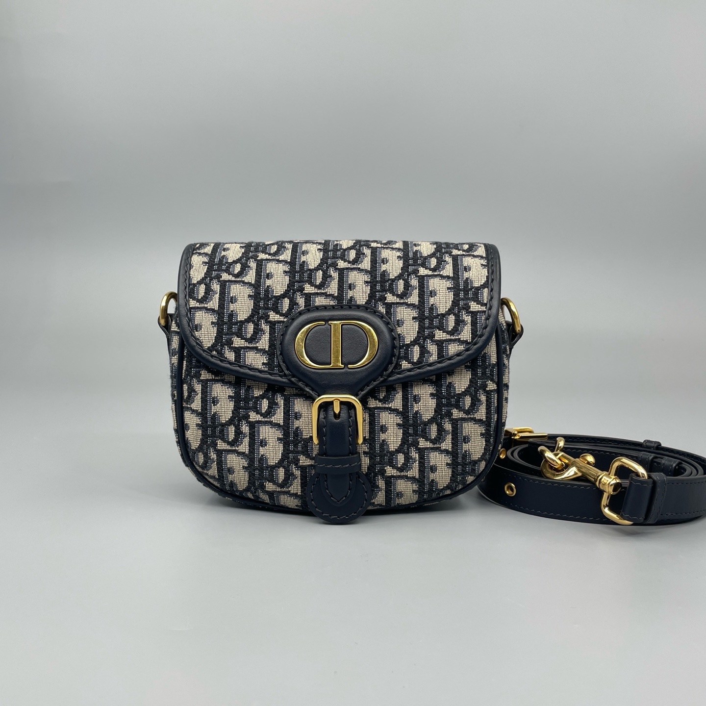 【預訂貨品】Dior 老花帆布刺繡Bobby