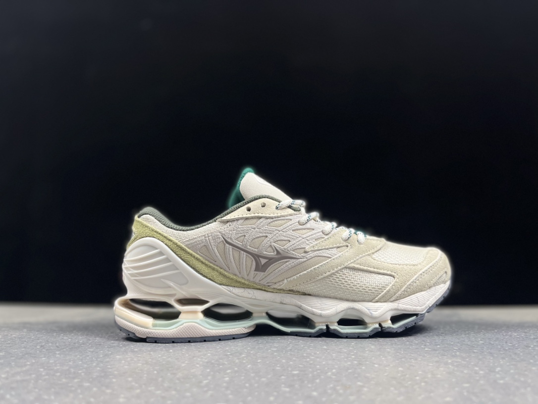 Mizuno Wave Prophecy LS 