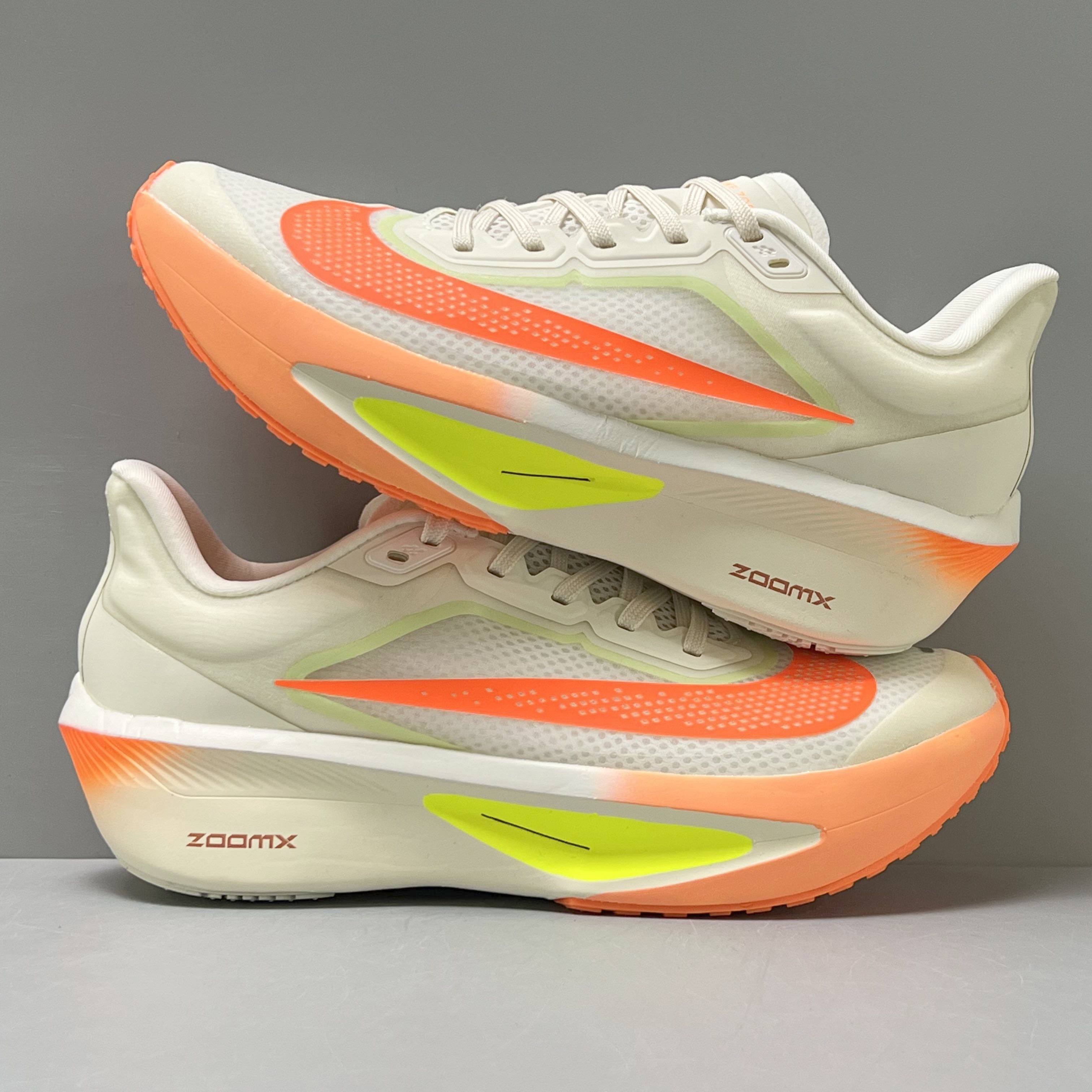 Nike Zoom Fly 6 FN8455-105