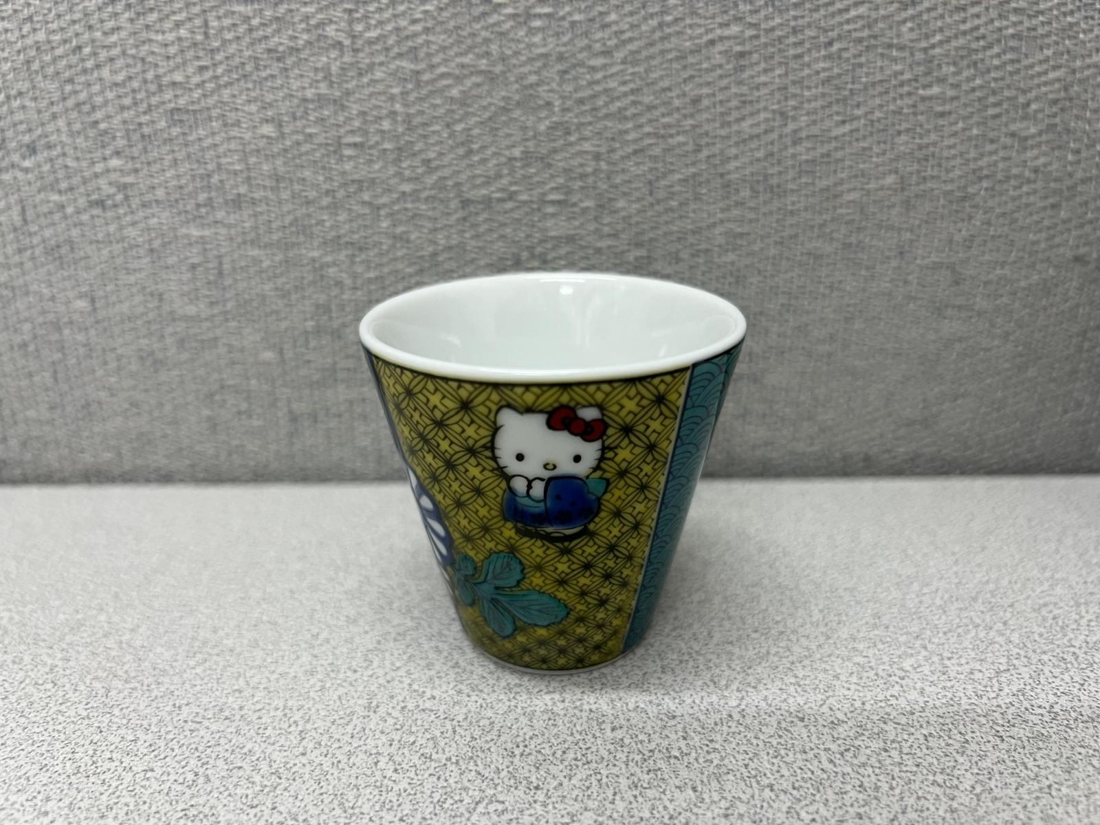 🎌日本直送🎌 Hello Kitty 日本製《九谷燒》清酒杯