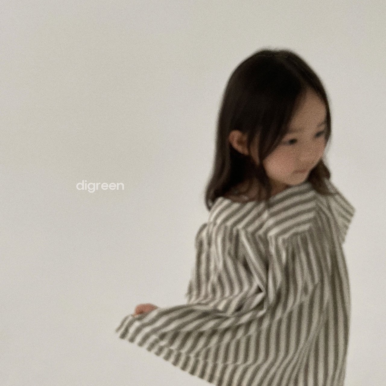 Digreen ｜stripe Blouse （Blue M 90-100)