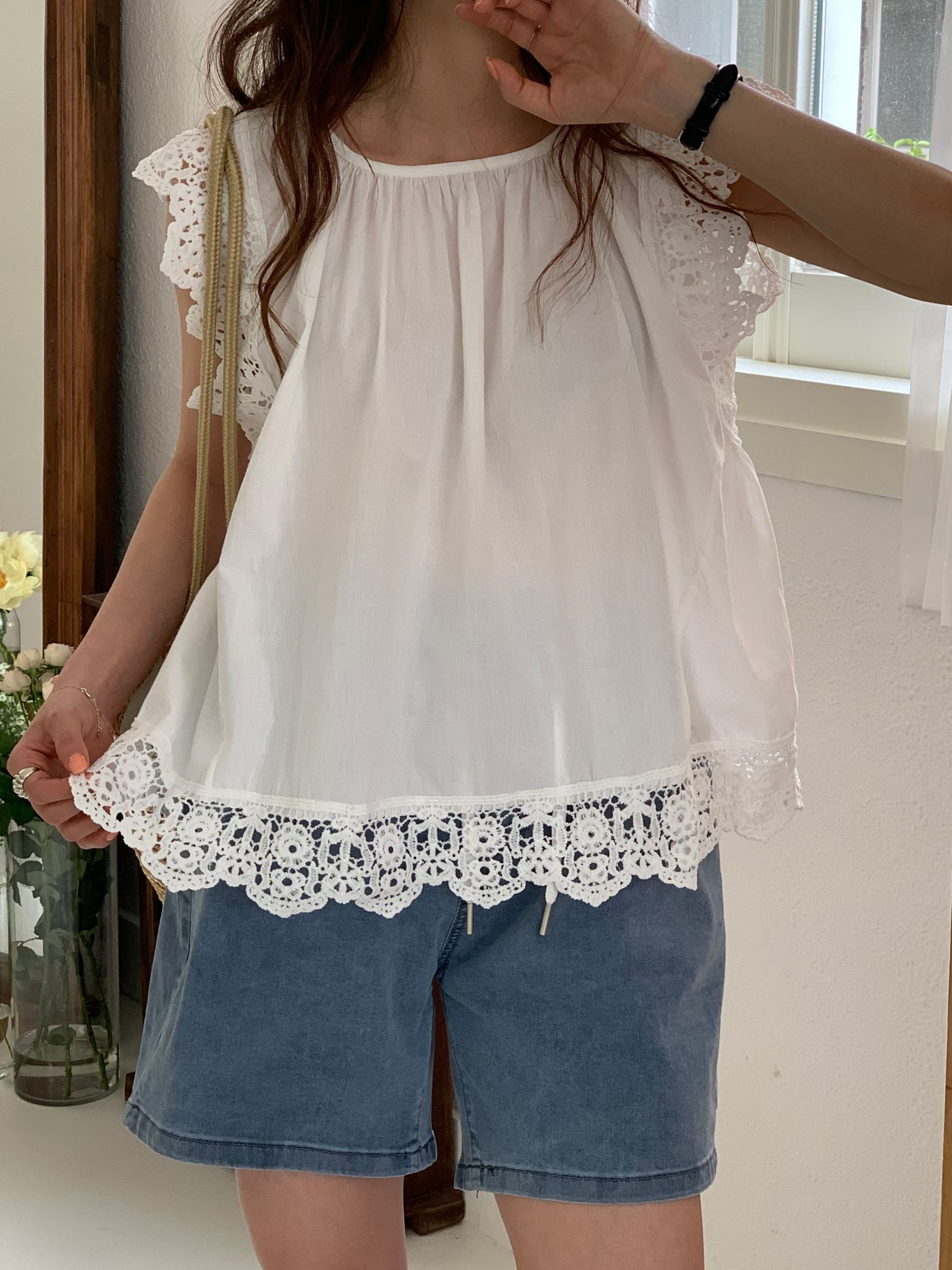 CT9 蕾絲飛飛袖背