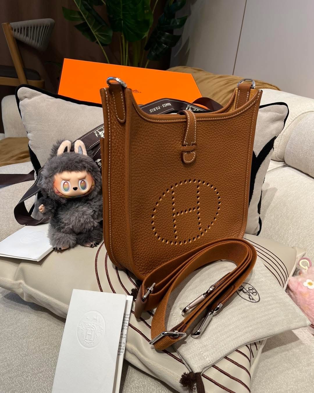 全新 Hermes Evelyne 23,STAMP K,GOLD 100%Authentic,100%New全新貨品 ✅收據✅塵袋✅Box