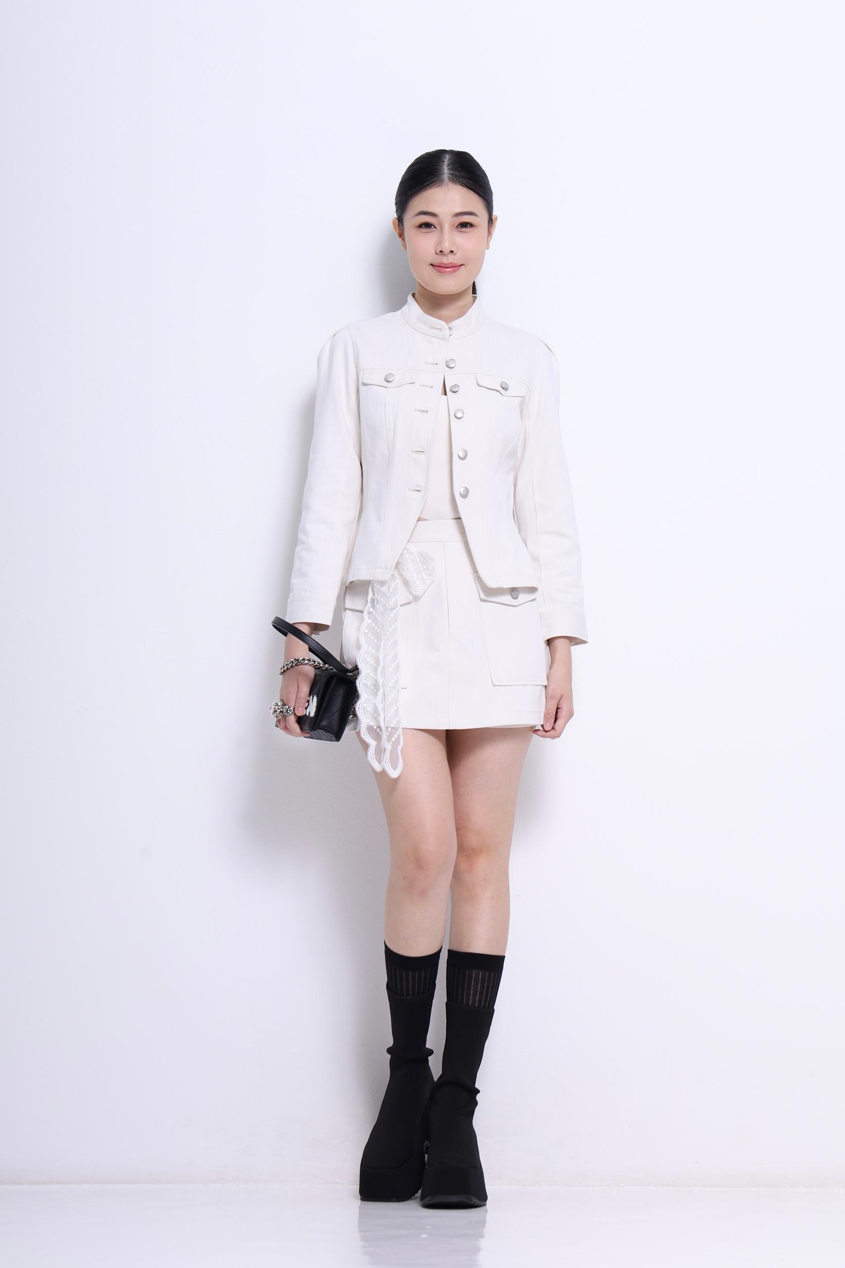 CB2706 STAND COLLAR BUTTON DENIM BLOUSE