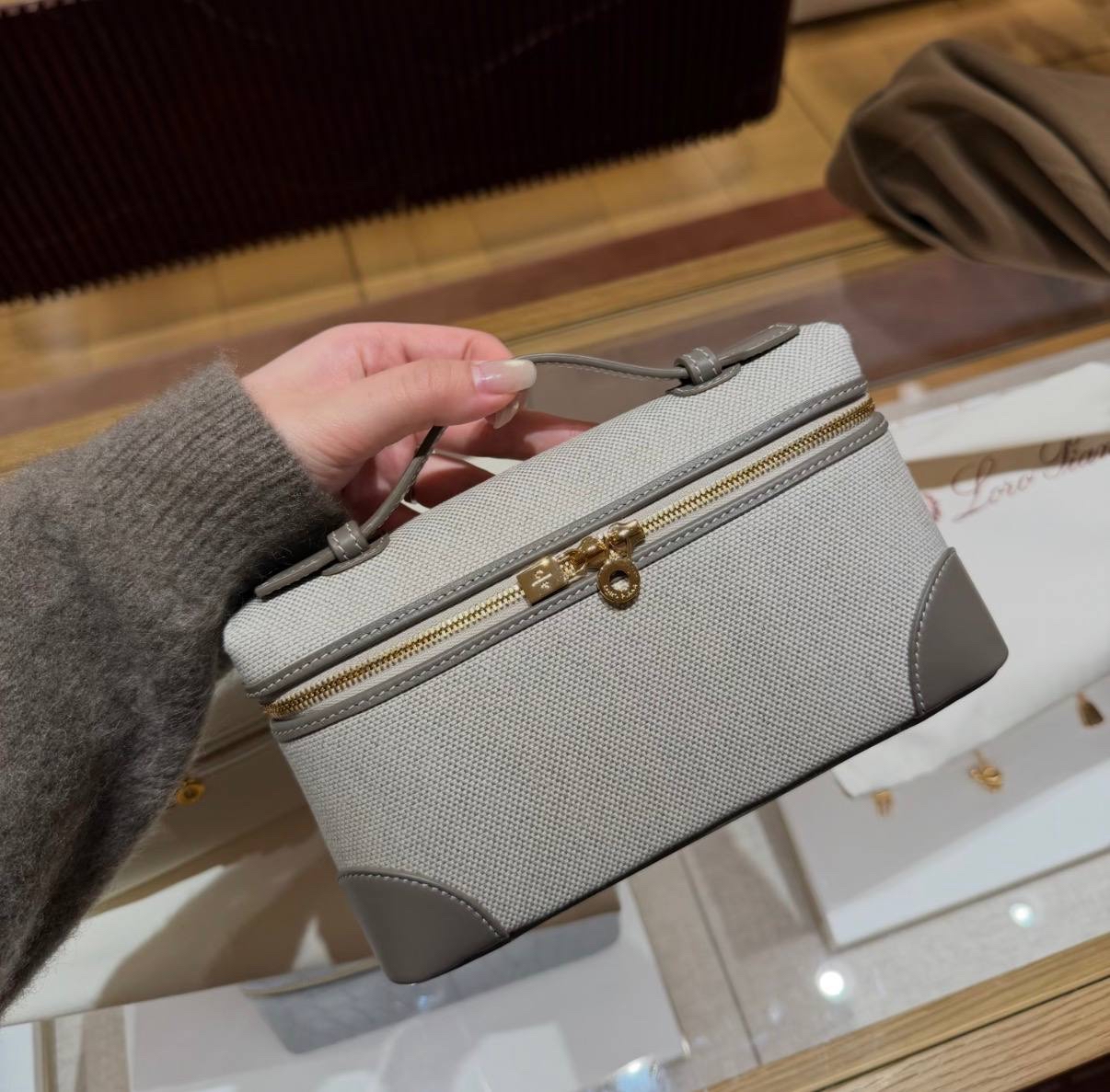 Loro Piana L19 新拼色太美麗✨ 亞麻材質拼皮，太適合夏天了