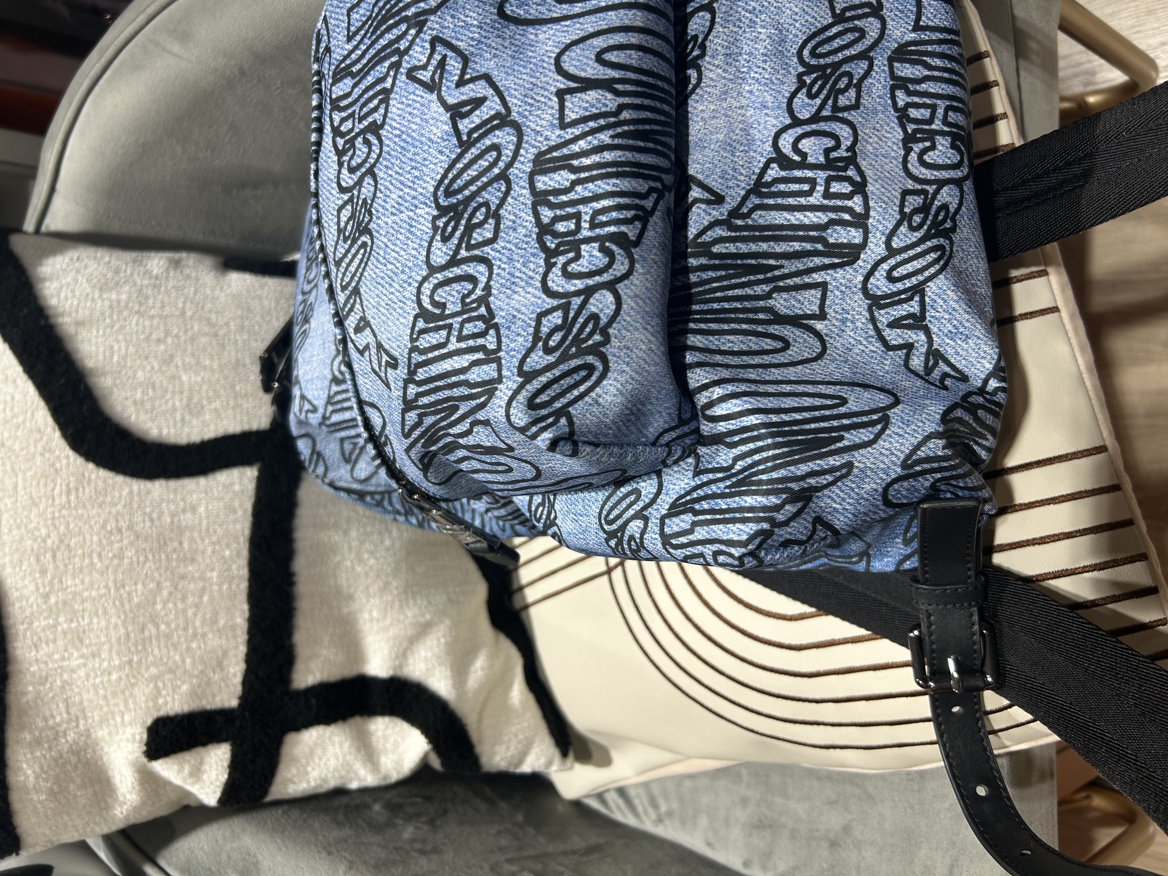 Moschino Nylon Backpack 牛仔藍 100%Authentic, 99%New