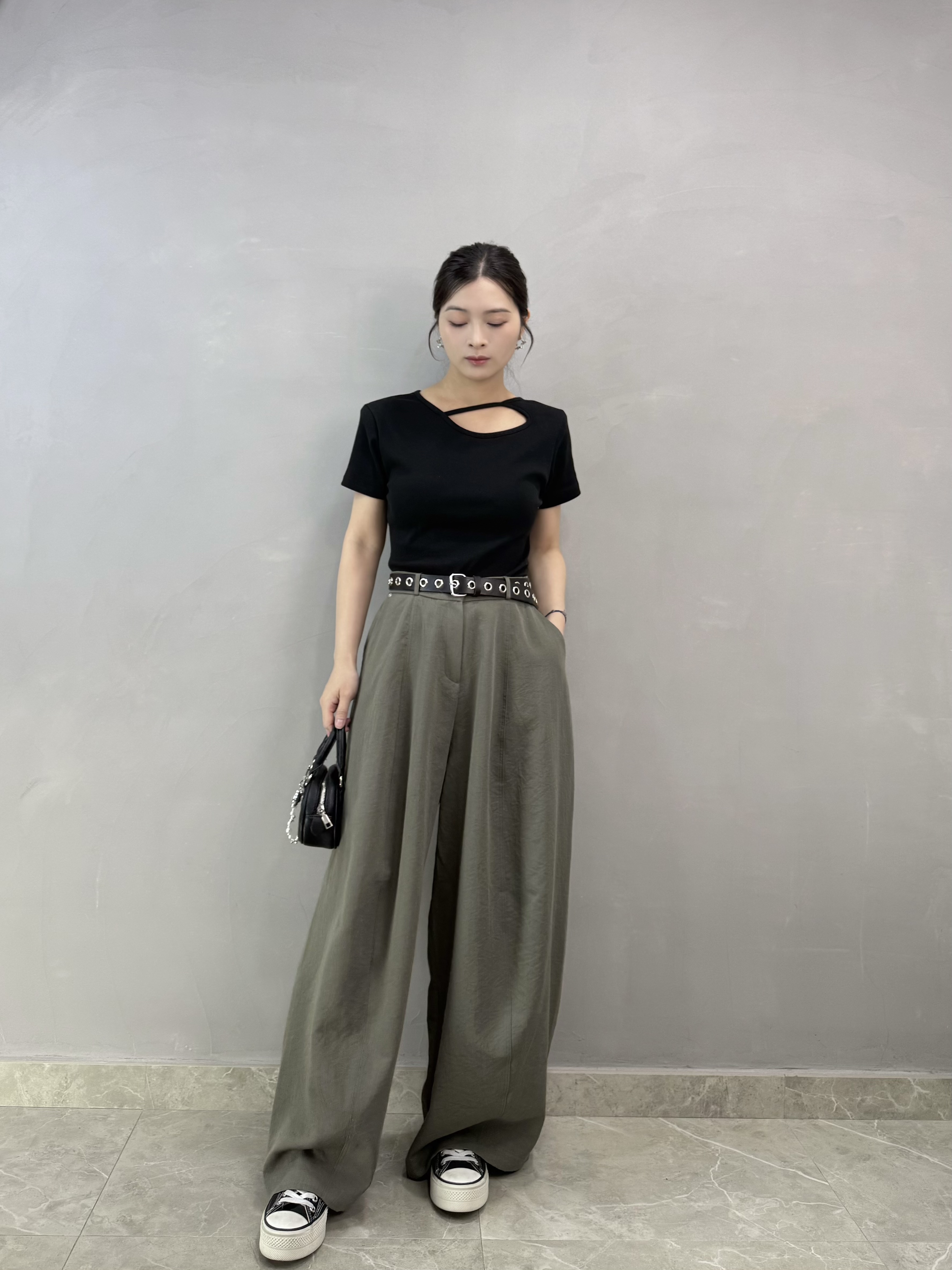T74 設計領暗紋tee