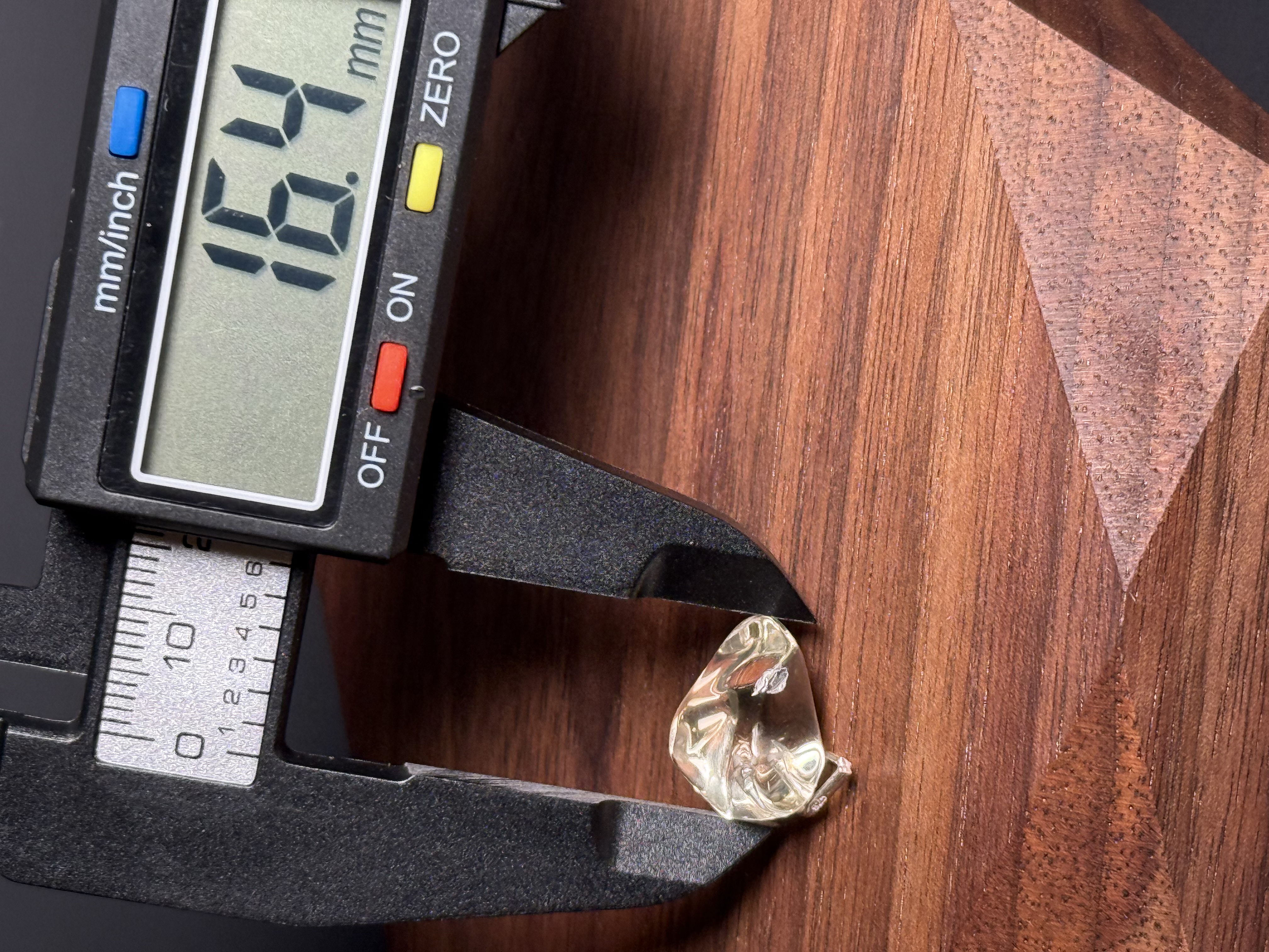 巴西黃晶吊咀 (16.4mm) (Option 1)