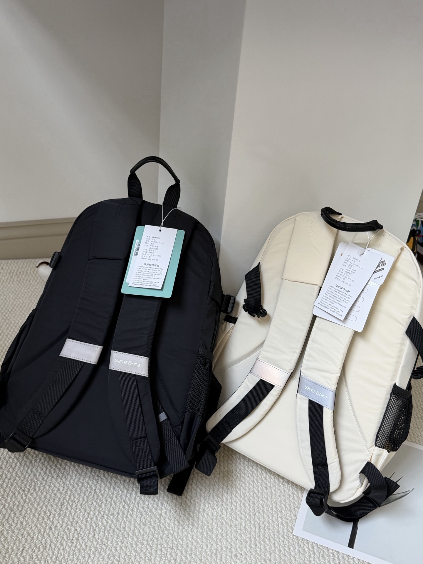 $268件/2色選擇。🎒 Samsonite 抗菌減壓雙肩包（NW4系列）🎒