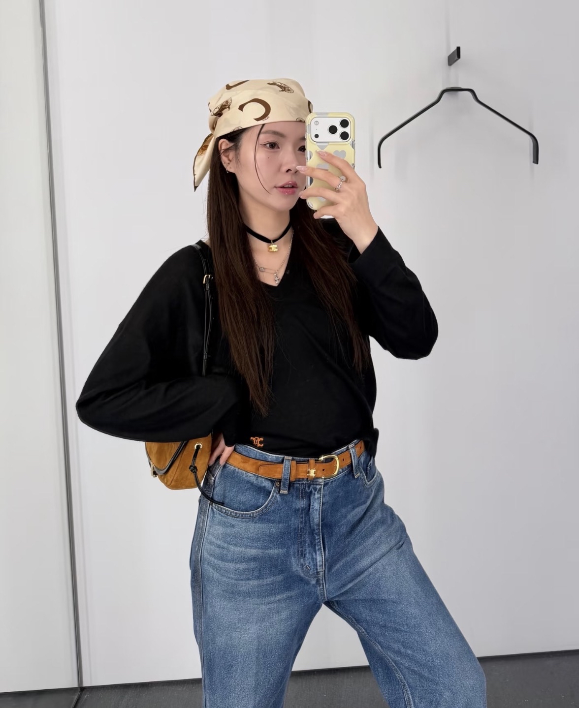 限時優惠✨新款🆕訂貨🍒Celine 2.5cm suede Vivienne belt   小logo 更低調，麂皮更有秋冬氛圍感 Size 75/80/85/90