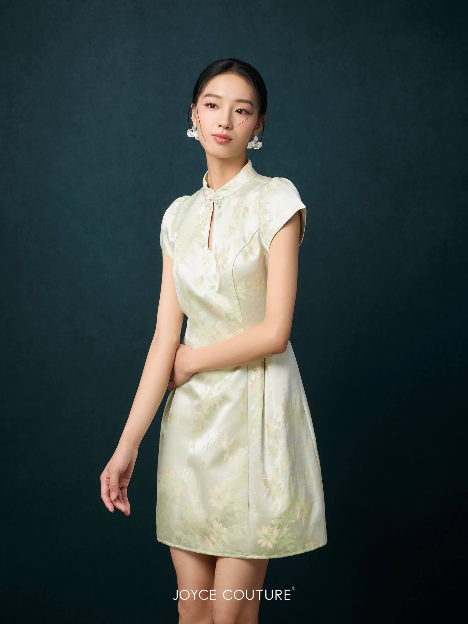 露背自带胸垫旗袍连身裙 D0364