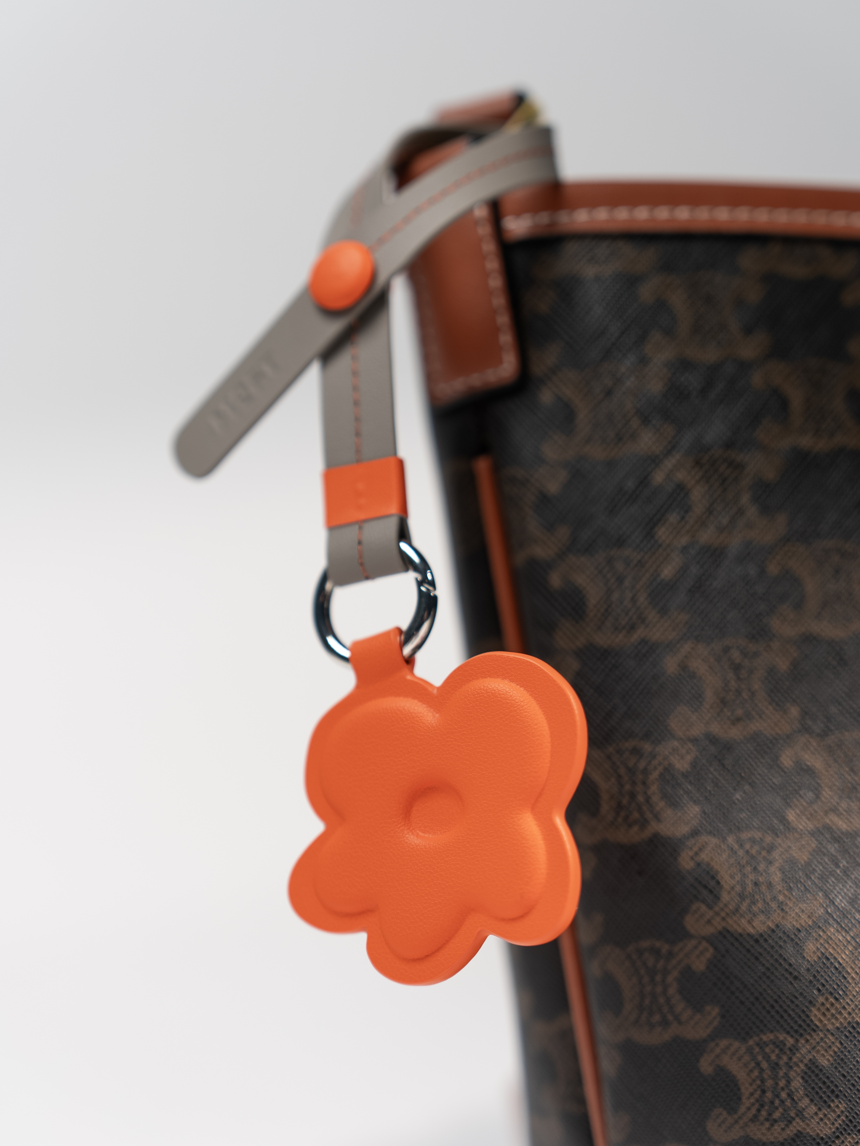 MOFT Art Bag Charm - Unbound