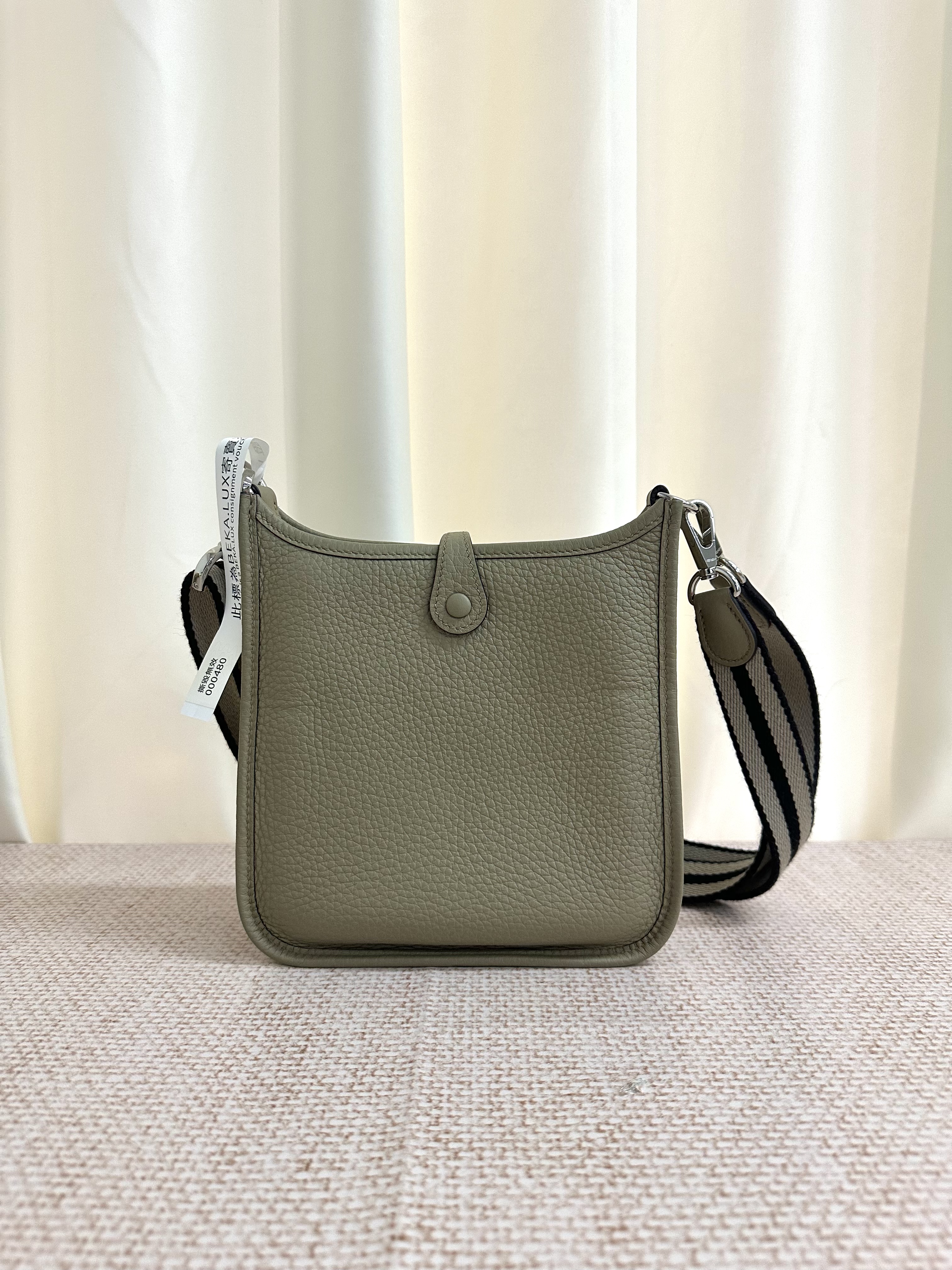 Pre-owned Hermes MiniE / Stamp W/ Product Code: 26040209