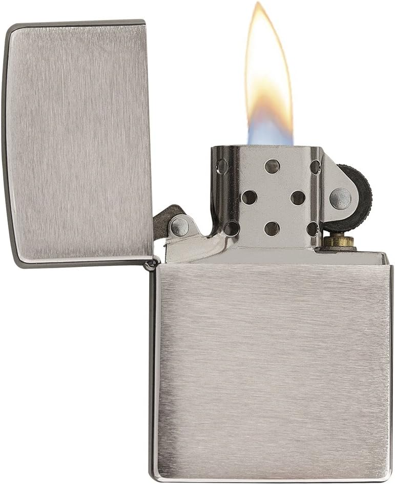 美國製造 | 香港Zippo指定經銷商 Zippo 200 經典刷鉻打火機 – 標準水平刷紋 200 Classic Brushed Chrome Lighter – Regular Horizontal Brush Finish