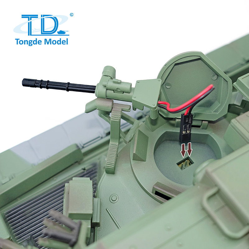 全新 通德 1:16 遙控 M 2128 布雷德利 105mm 火炮支援戰車 | 遙控坦克| 3.0版 | 金屬升級版本 | 紅外線對戰 | 伸縮炮管