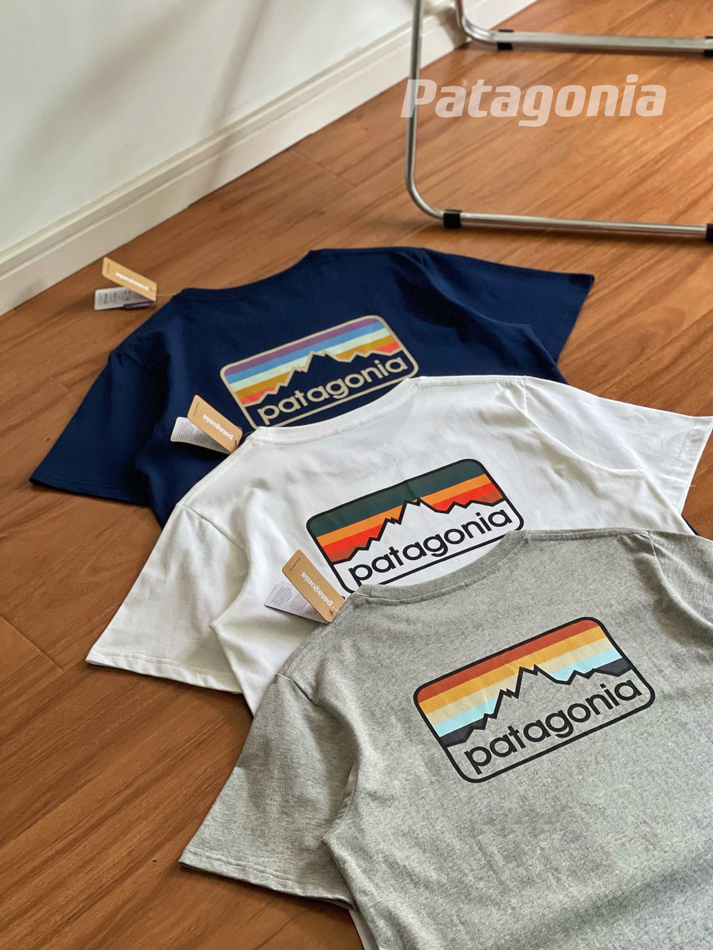 預訂 Pata gonia 山脈男女情侶環保短袖Tee