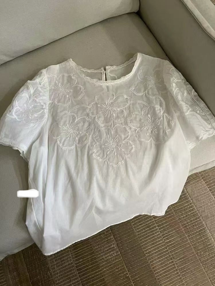 立體花短袖 