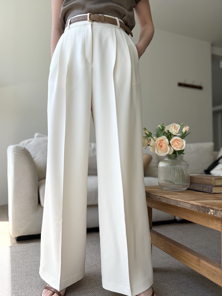 Timeless Pleated Flow Pants (Ivory)