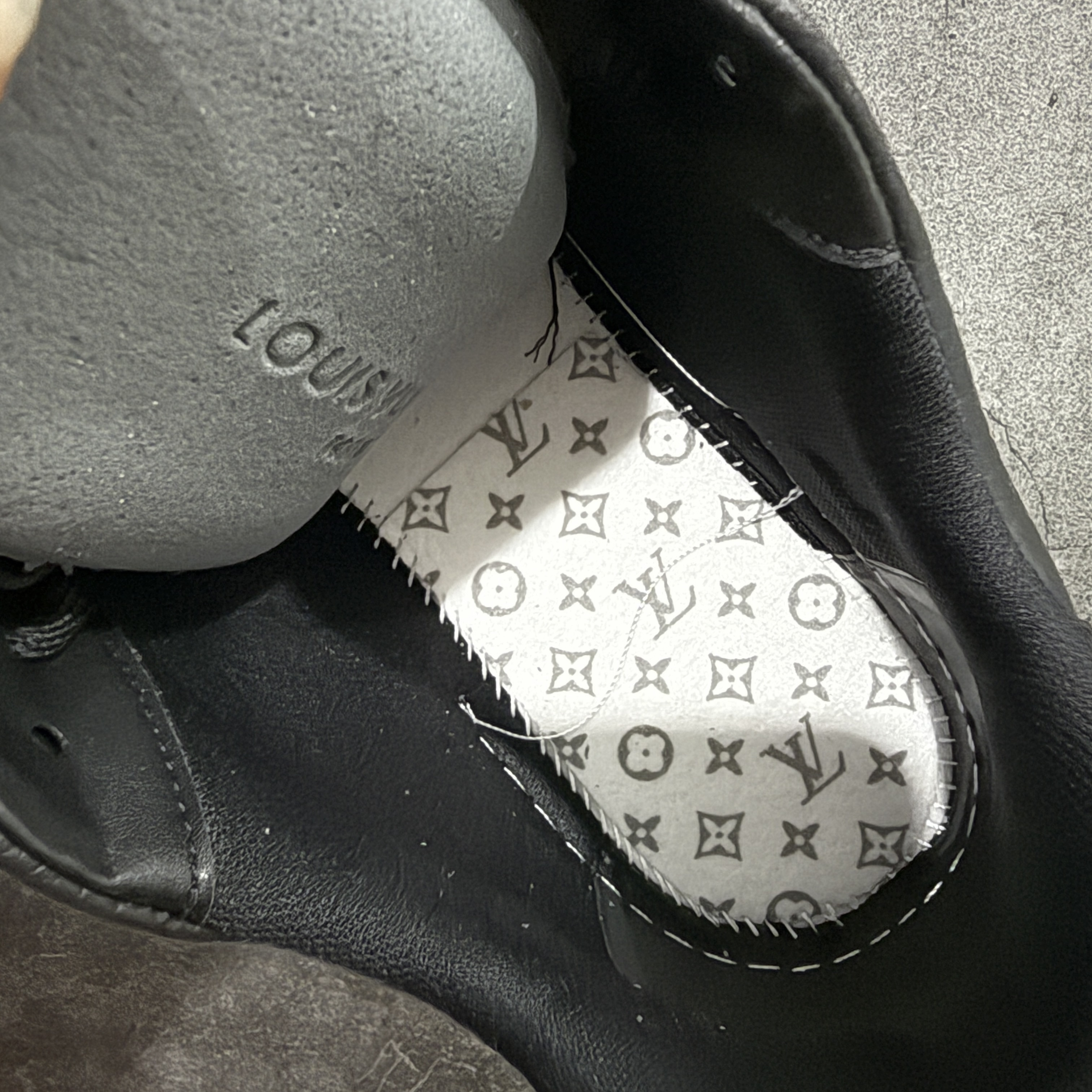 Louis Vuitton LV Trainer