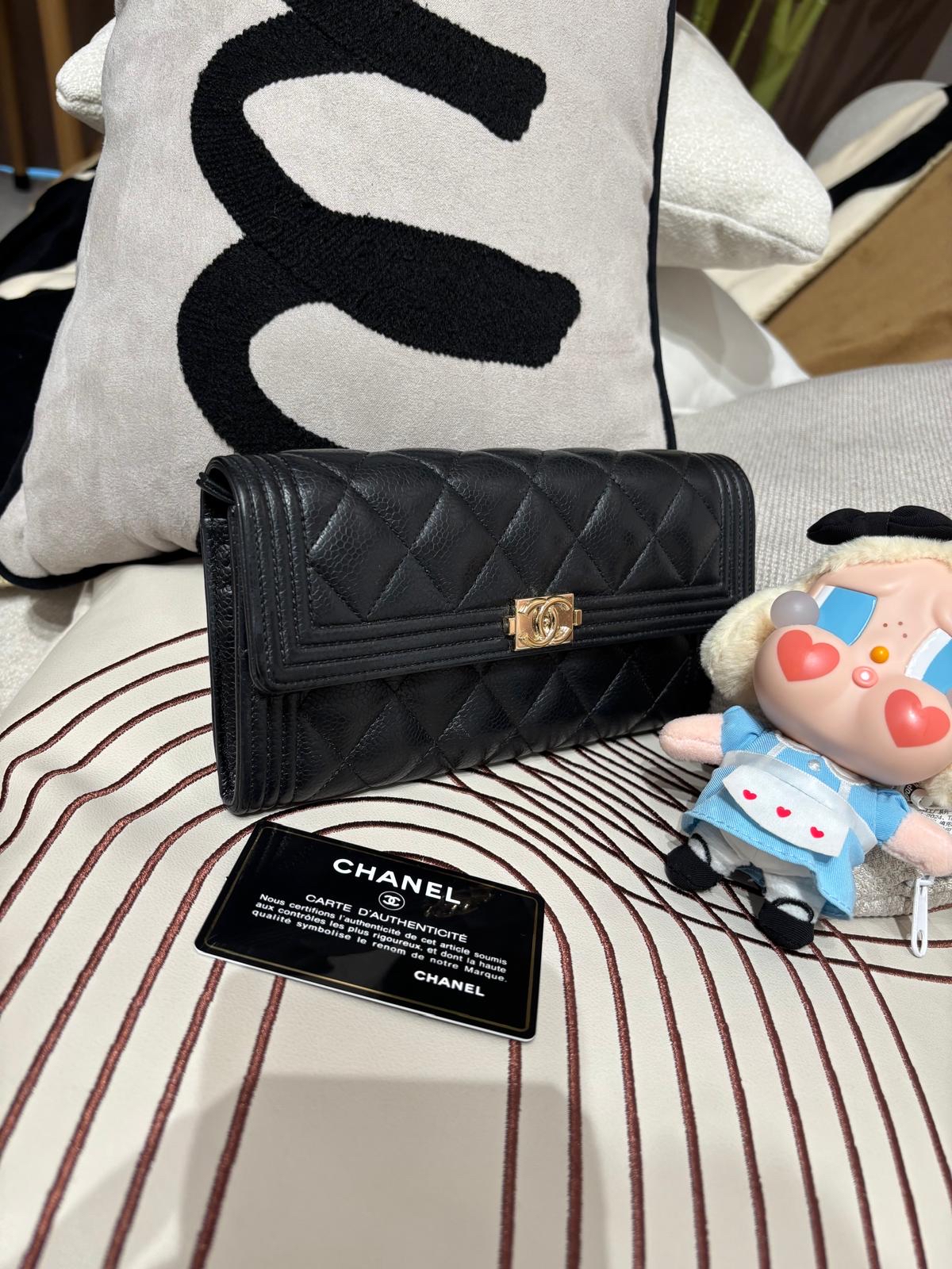 Chanel boy Chanel wallet 黑色荔枝牛皮 100%Authentic ,98%new ✅card✅塵袋✅盒