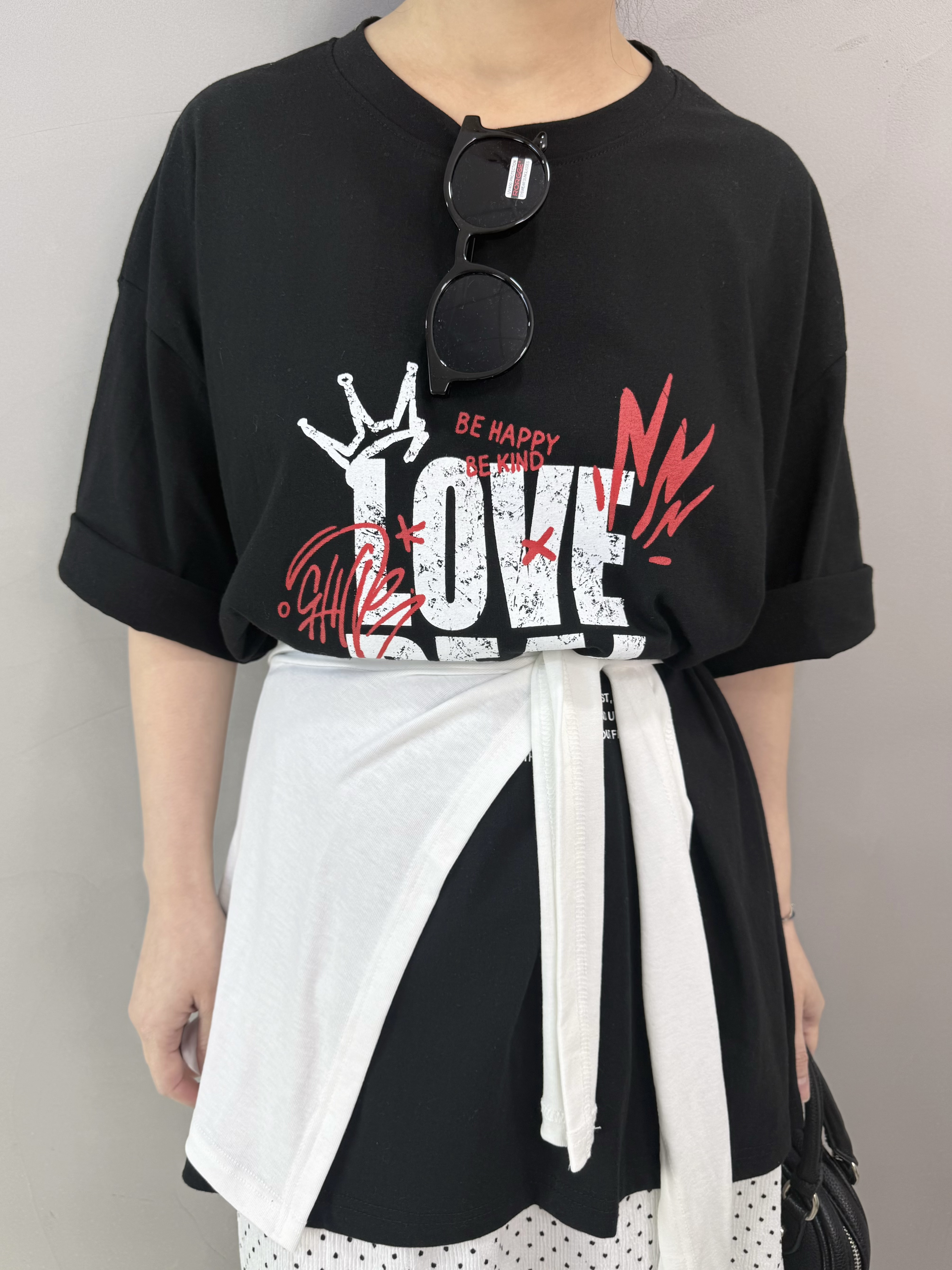 S62 Love real小開叉tee