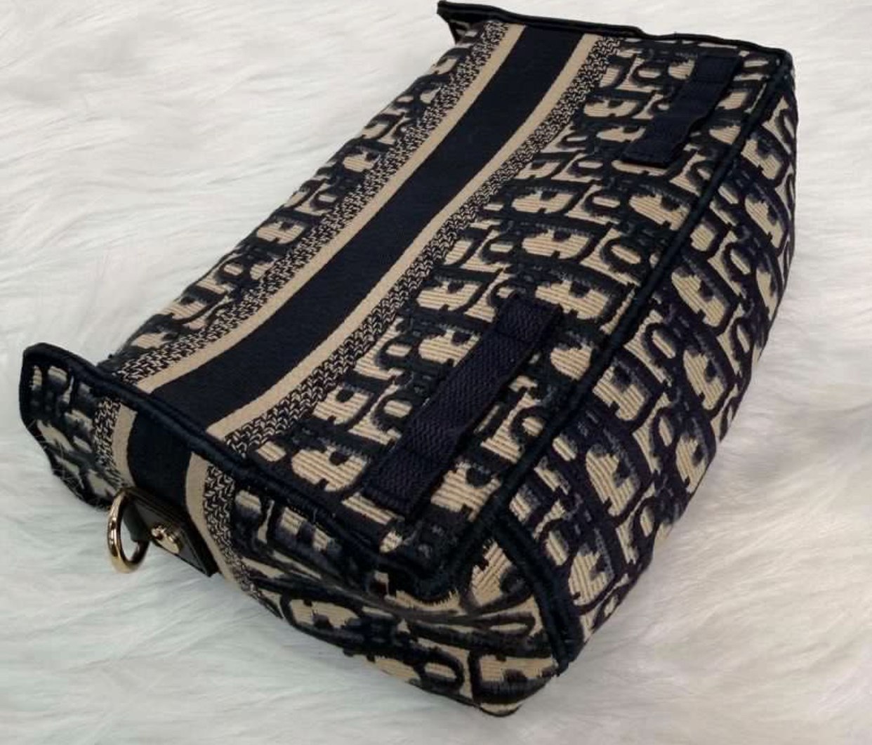 DIOR迪奧 DiorCamp郵差包 經典老花刺繡滿印帆布信使包 小號 可拆卸可調節肩帶 時尚百搭 女款單肩斜挎包