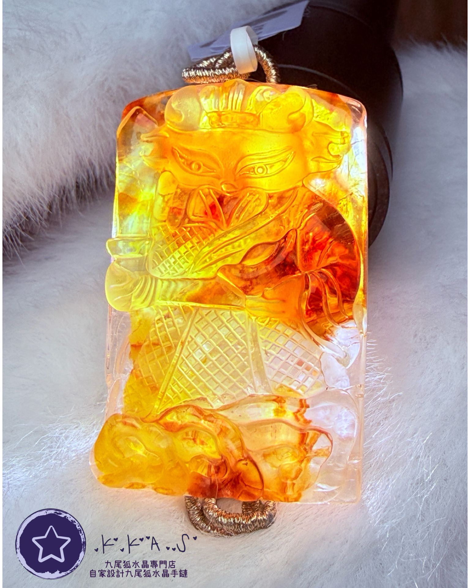 K00125 橙紅膠花 將軍狐 - 吊墜/手牌兩用款