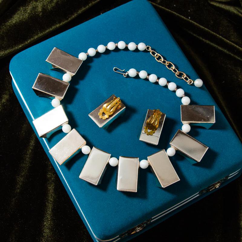 Vintage c.a. 1960s New Old Stock West Germany Clip Earrings & Necklace Set (AC052)