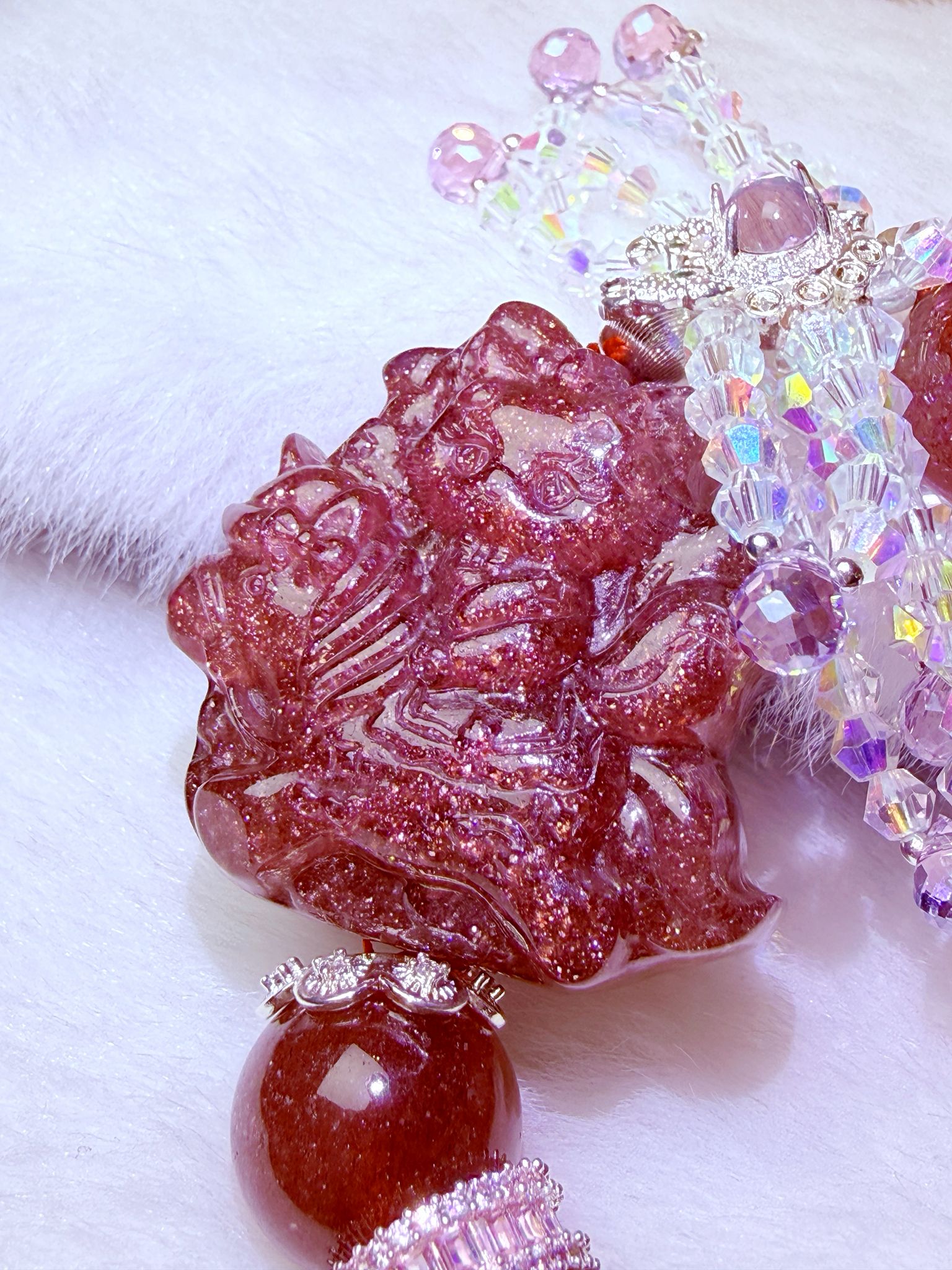 K00128 星光紅草莓 玩具木馬狐小妹 自家設計手鏈