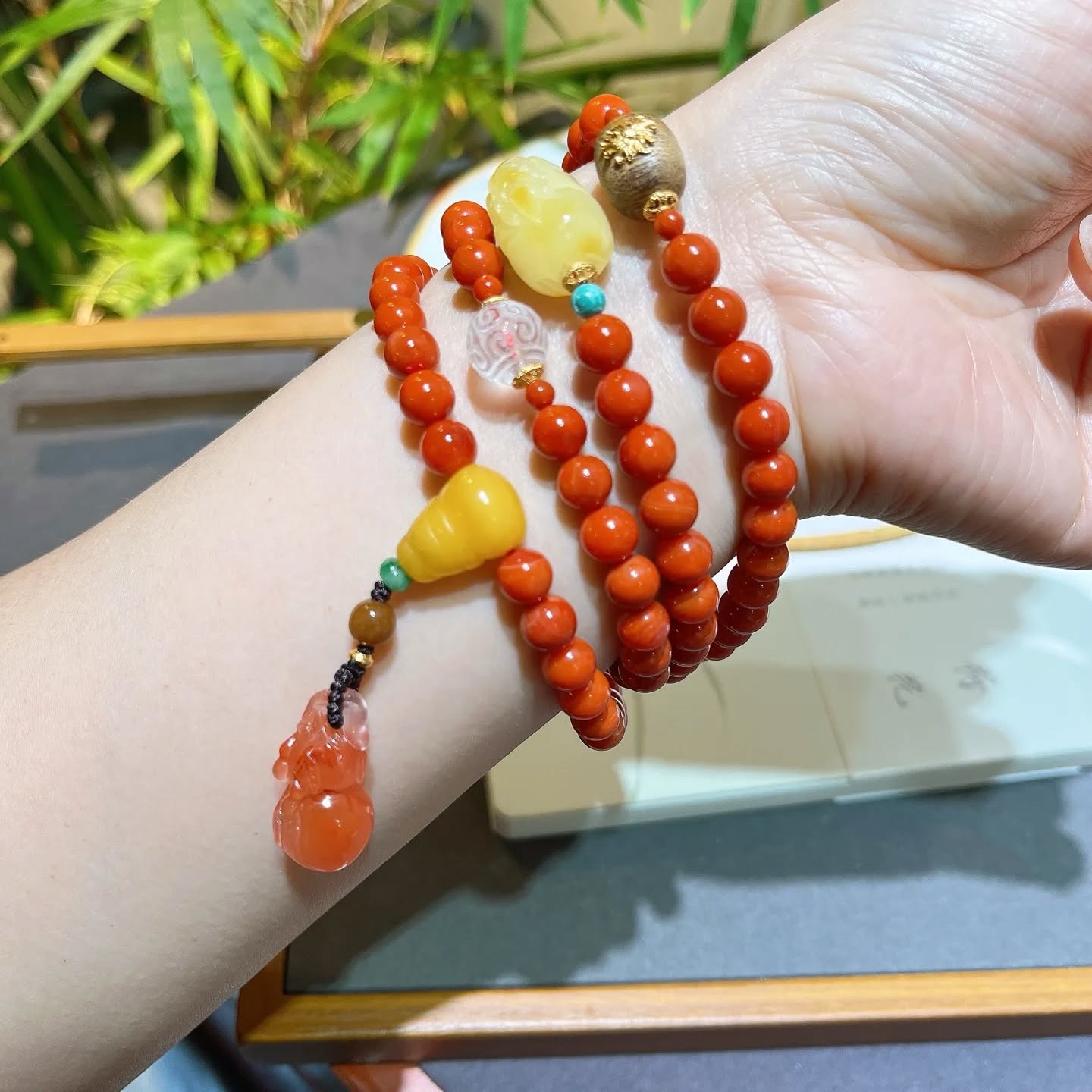 精品 ！ 天然南紅108顆多圈手鍊/項鍊