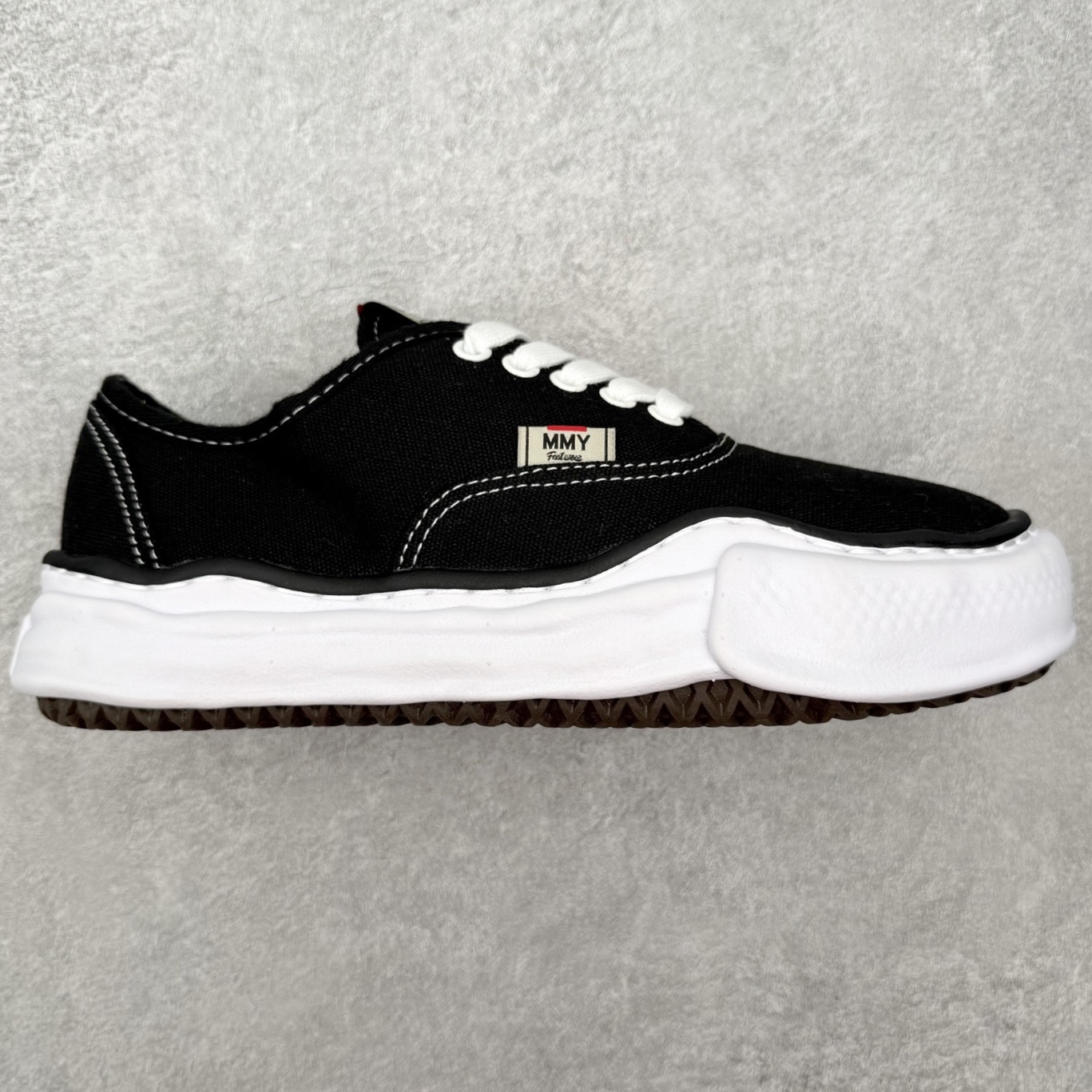 Maison Mihara Yasuhiro MMY "Baker" OG Sole Canvas Low-top Sneaker