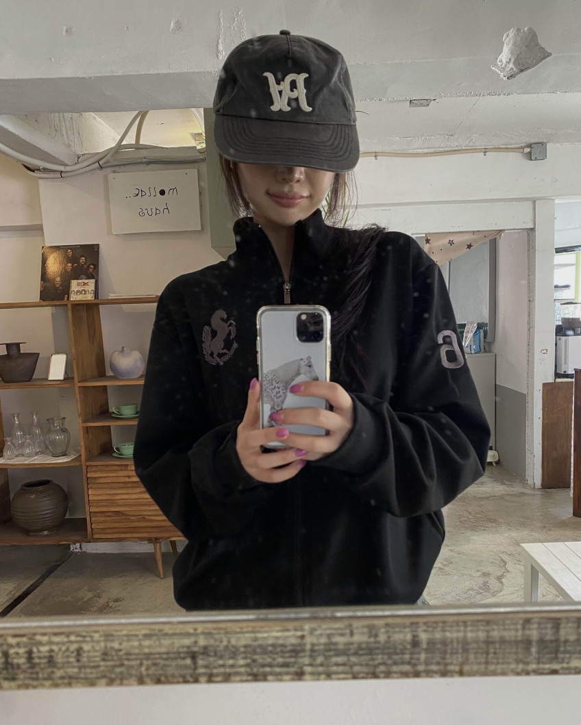 Graphic High-Neck Zip-Up