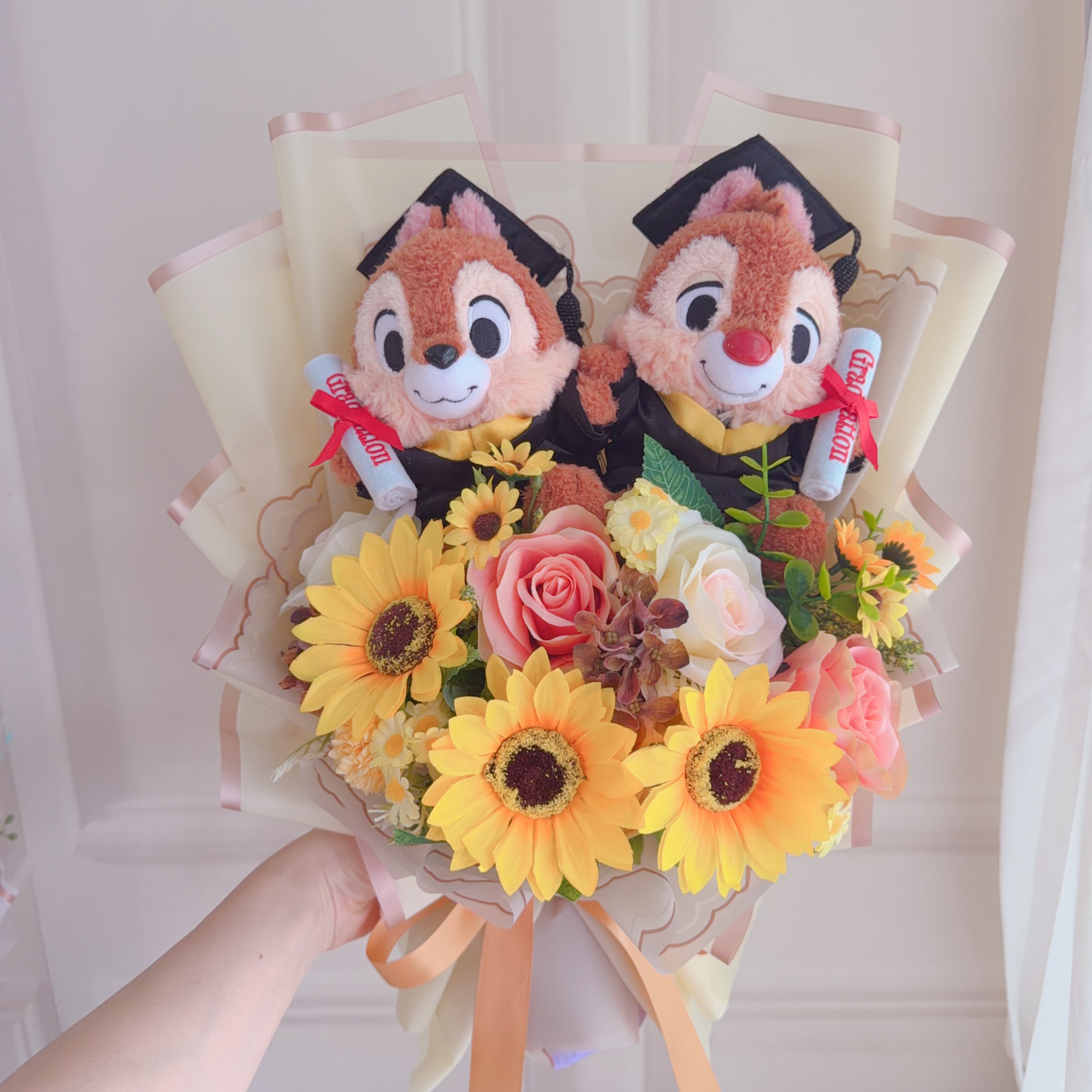 (現貨)chipndale畢業公仔花