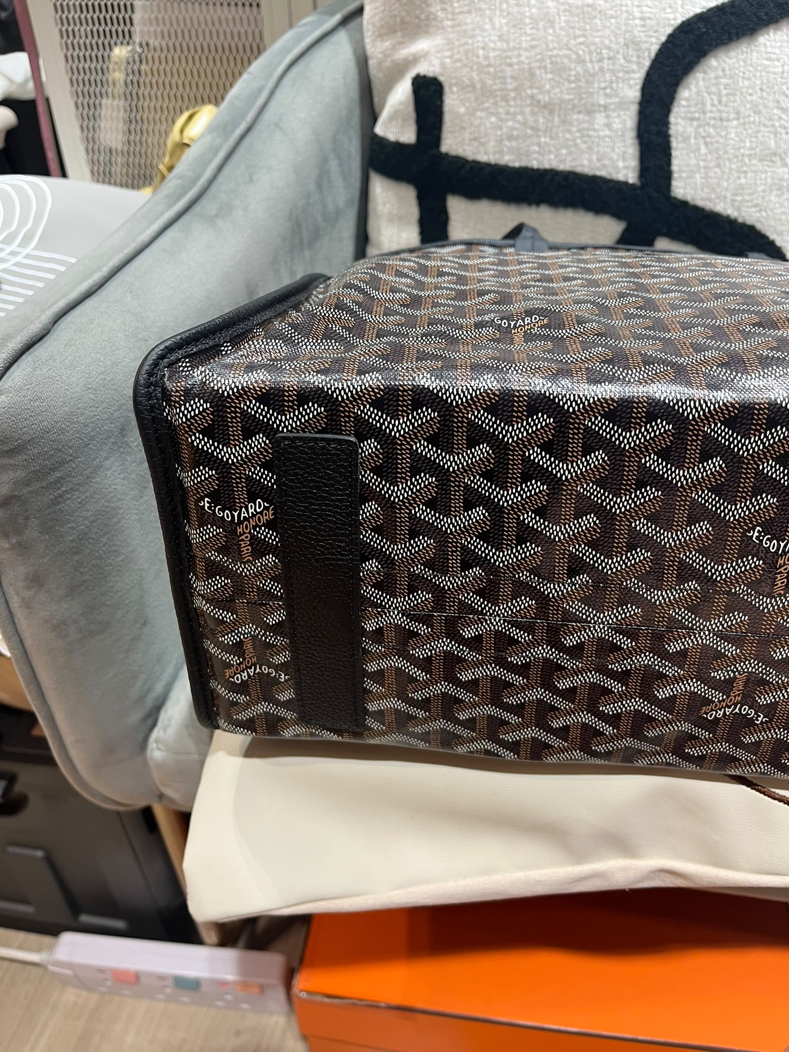 Goyard hardy pm tote bag noir 100%Authentic, 98%new  ✅收據✅pouch ✅塵袋 