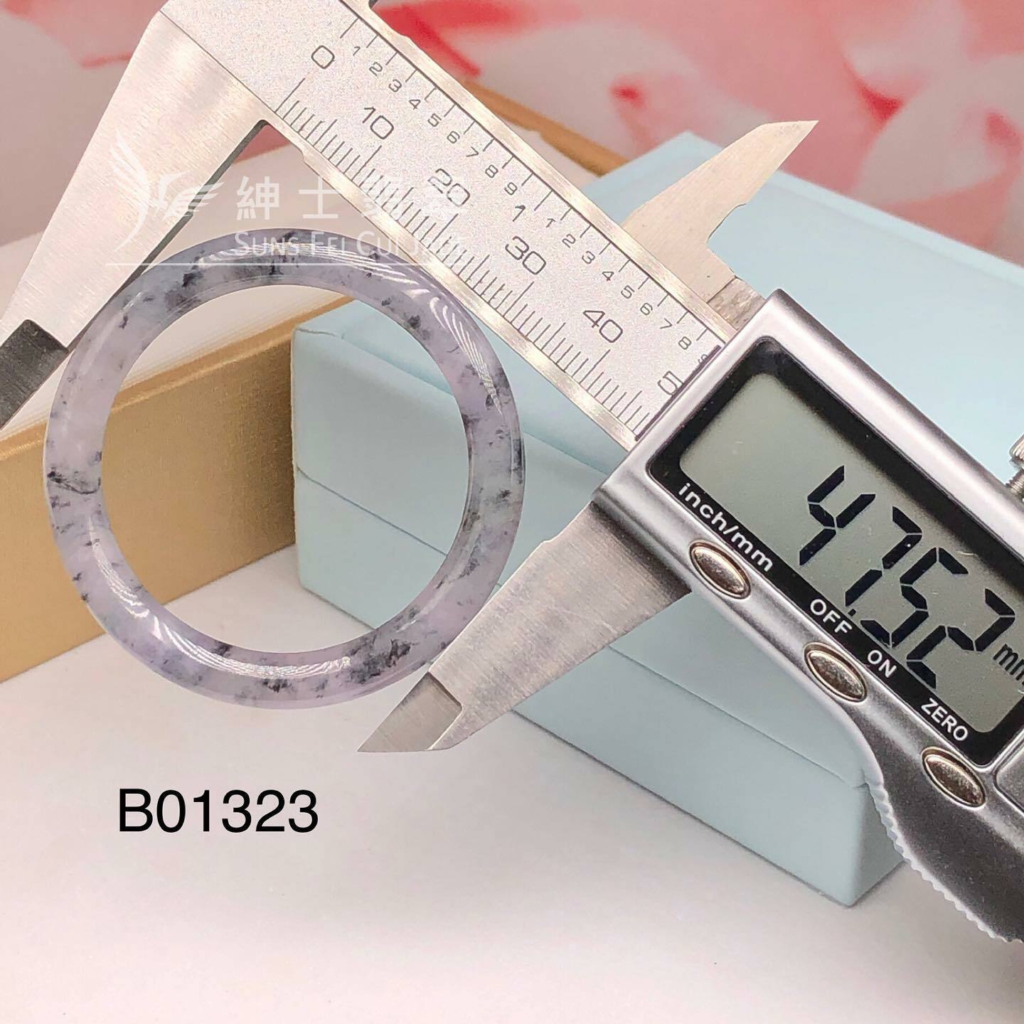 紫底烏雞絲巾扣