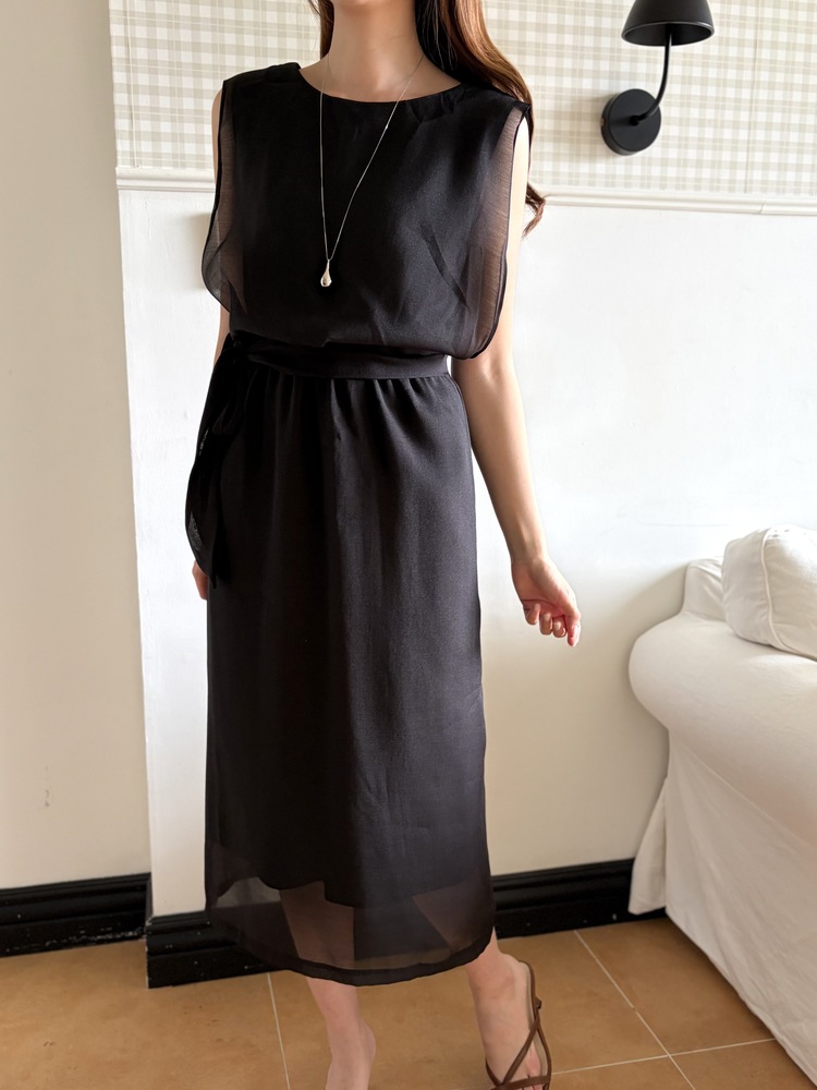 The Romance Two-Way Dress (Black)