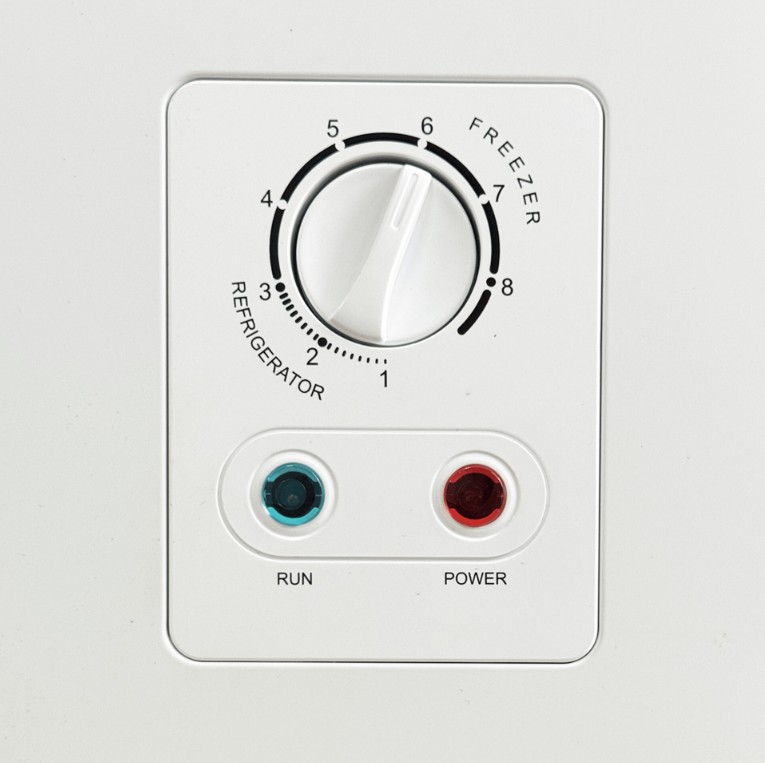 Farfalla FCF-415W1 Chest Freezer (Dual Function)