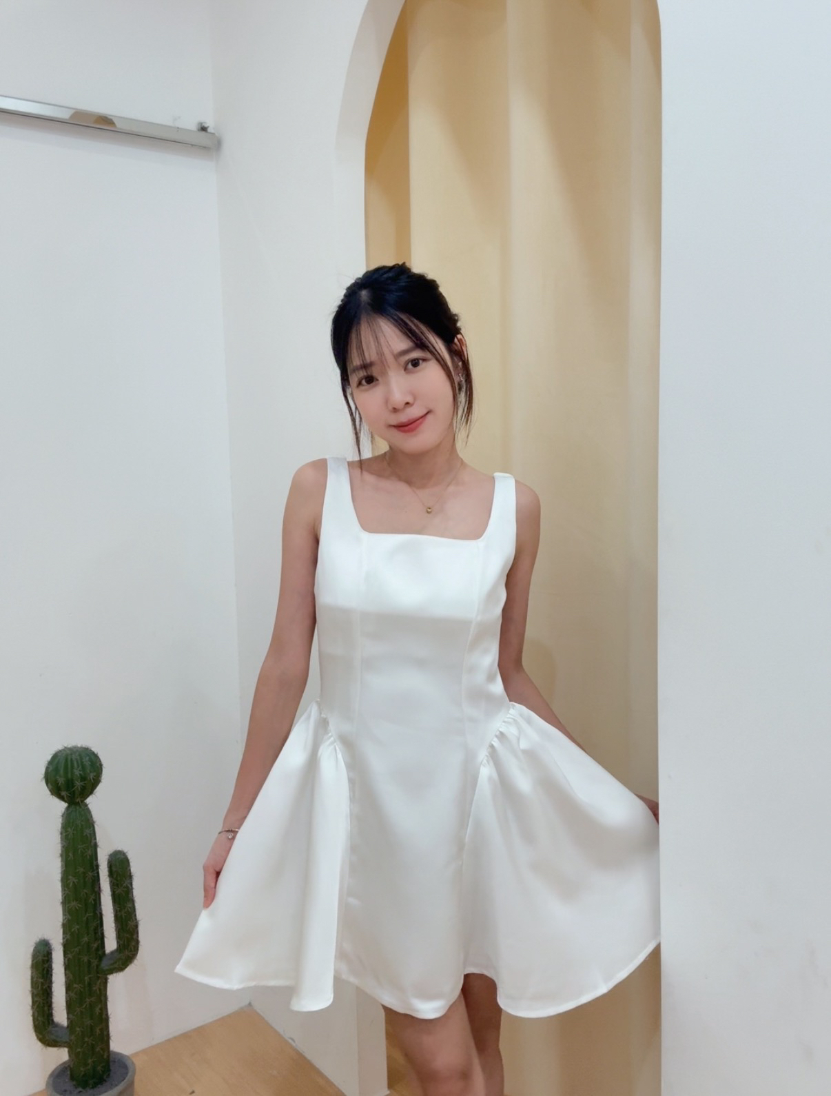 轻奢名媛千金蓬蓬连身裙 R3019