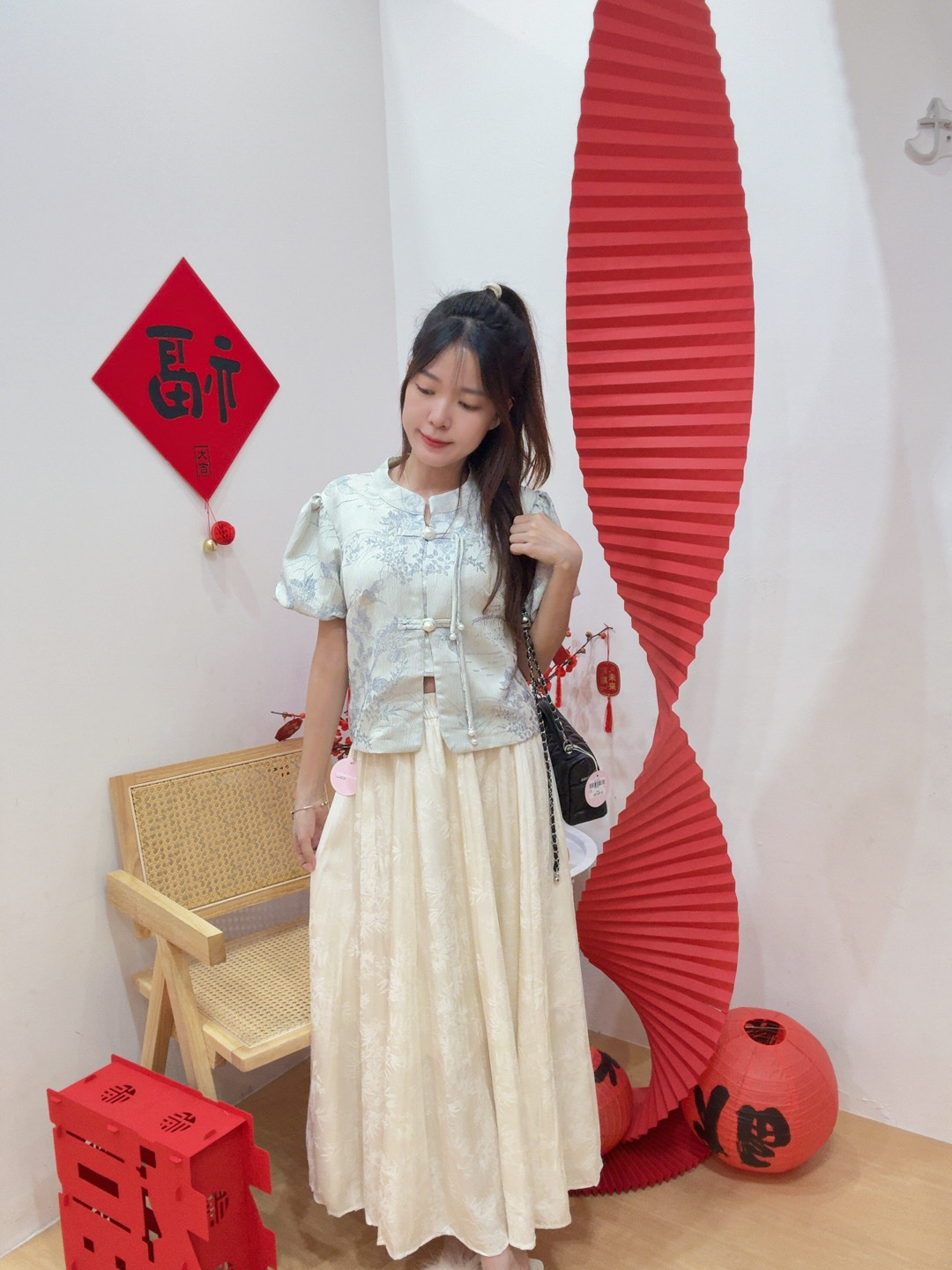 新中式提花垂感大摆半身长裙 R2810