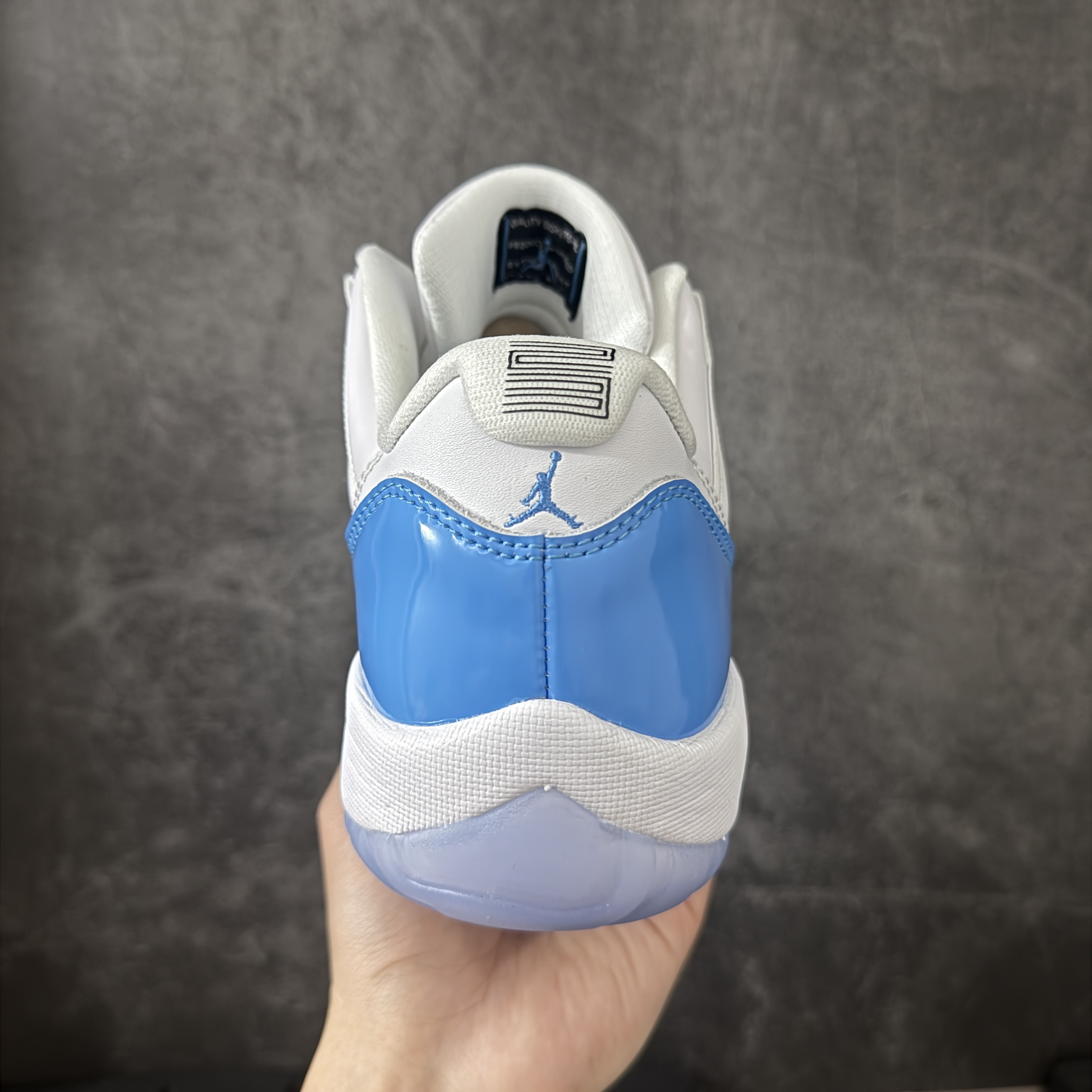 Air Jordan 11 Retro Low FV5104-100