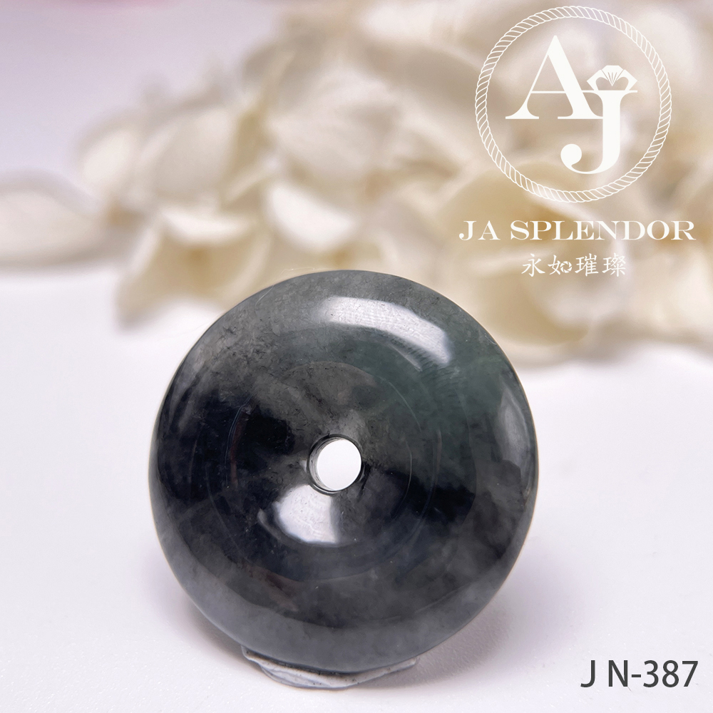 JN-387/394 天然翡翠A玉 冰烏鷄意境山水平安扣