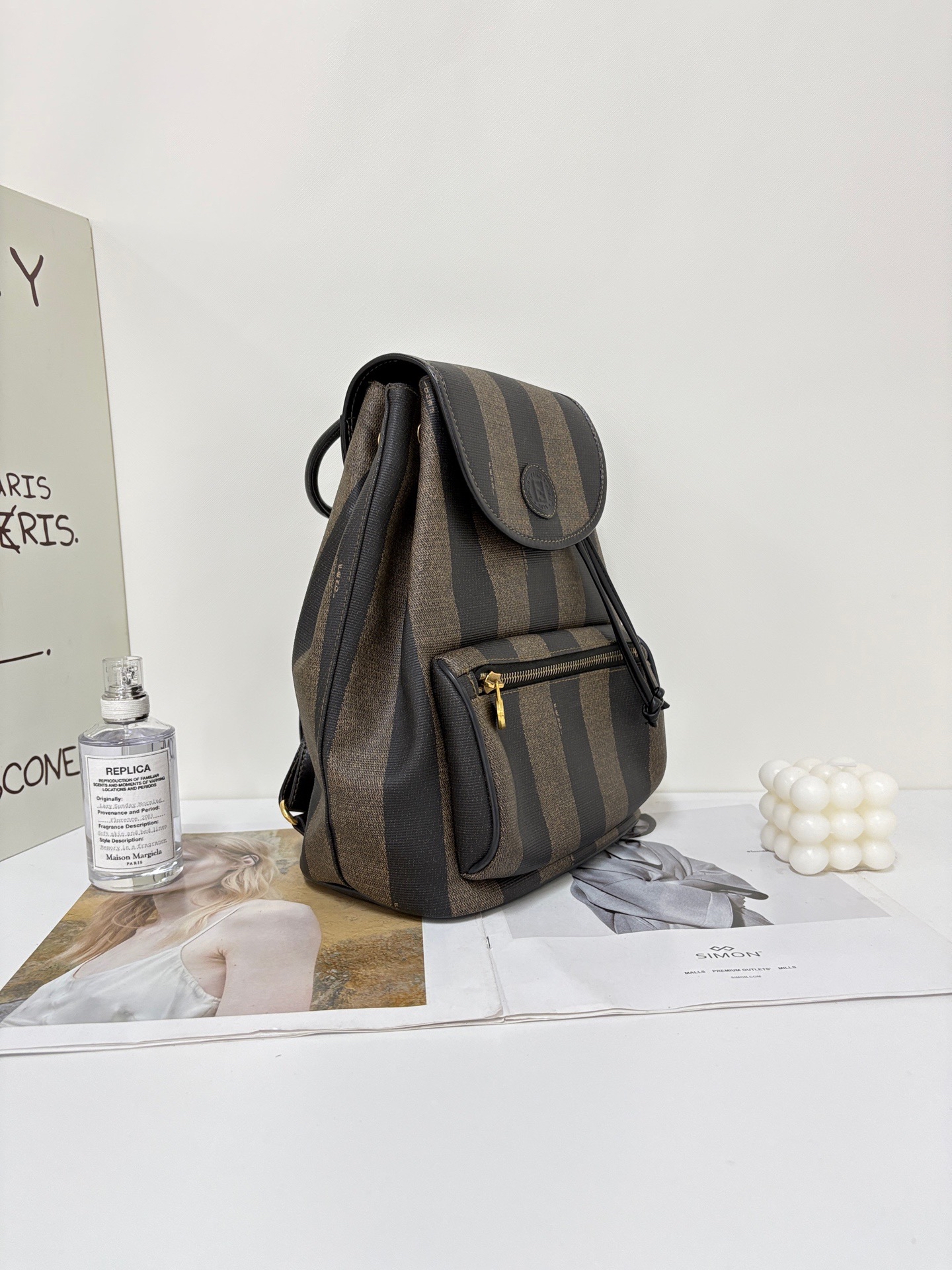 【預訂貨品】Fendi老花胡桃木書包🎒