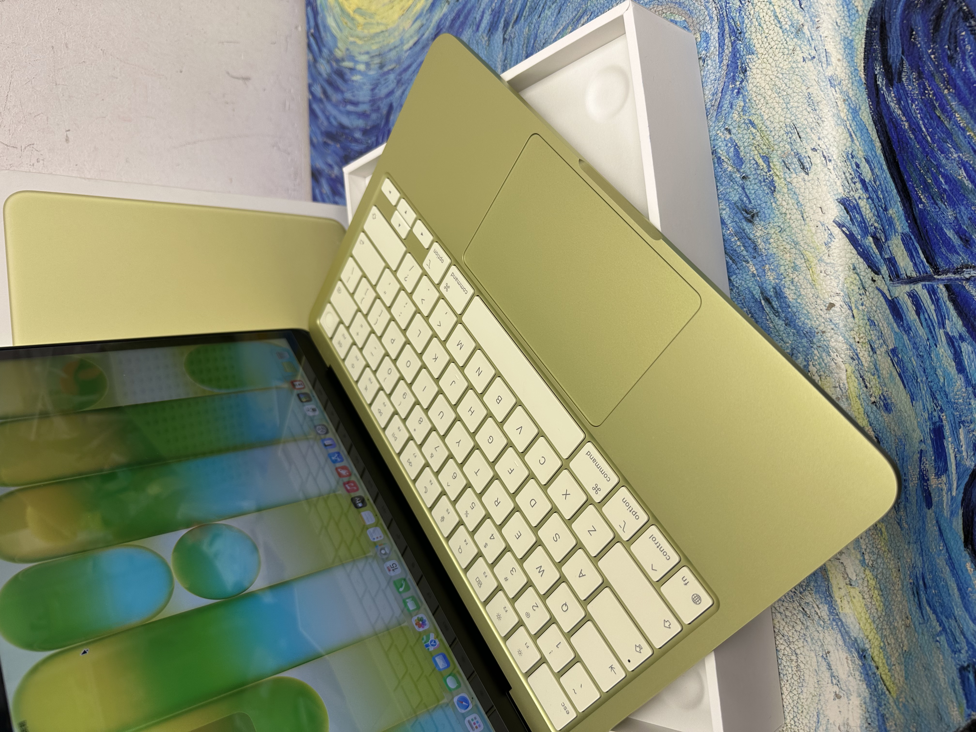 #6254 未使用品🔥Touch ID APPLE  MacBook Neo A18 Pro CPU/ 8GB Ram/512GB SSD/5核心GPU/Liquid Retina Mon/13吋/黃色/Gaming Laptop / Notebook / 超強續航能力/文書機 / 畫圖 / 剪片 / Movie / Netflix/原廠保養/ Apple Care+