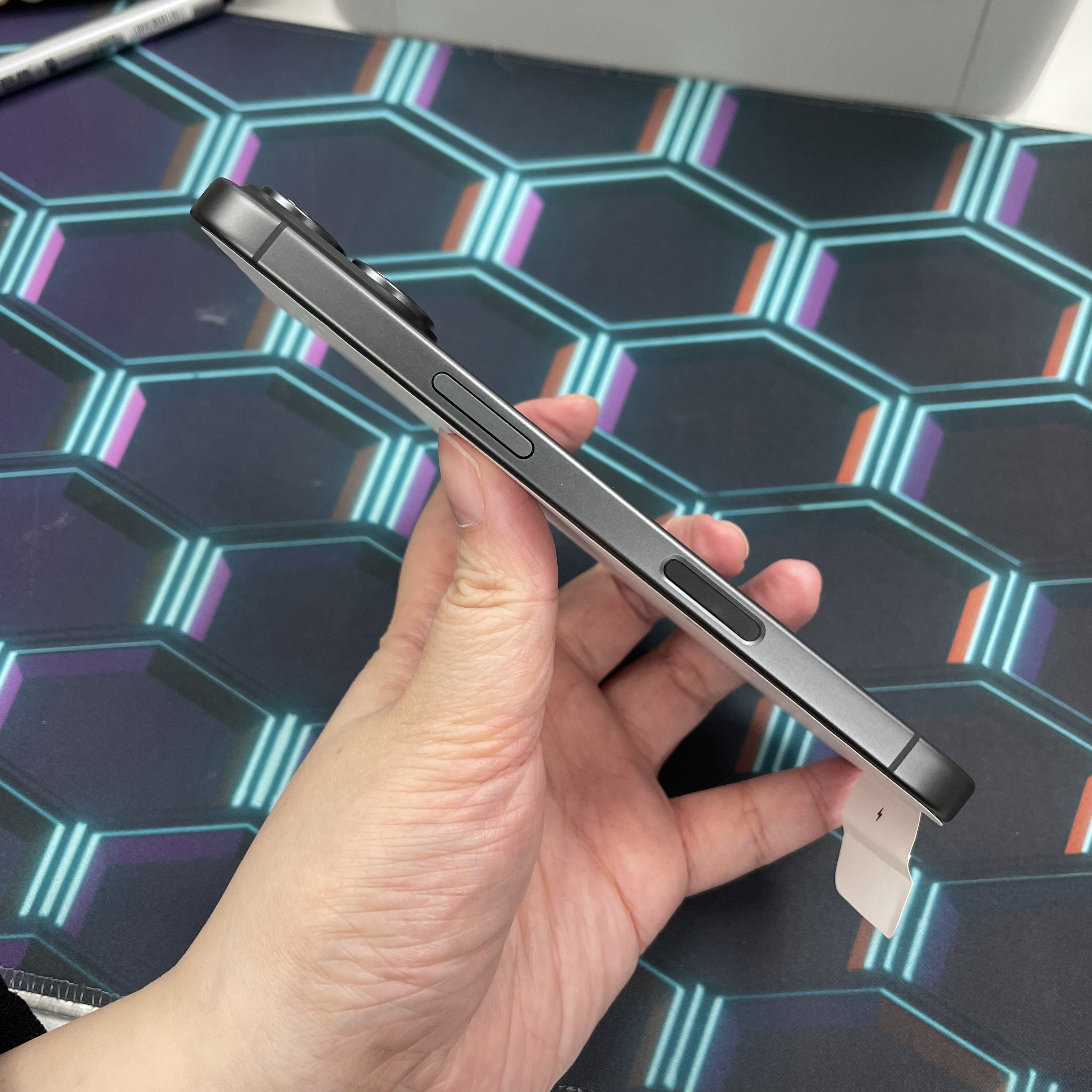 *6228 17 全新機 256GB 電100 黑色 black