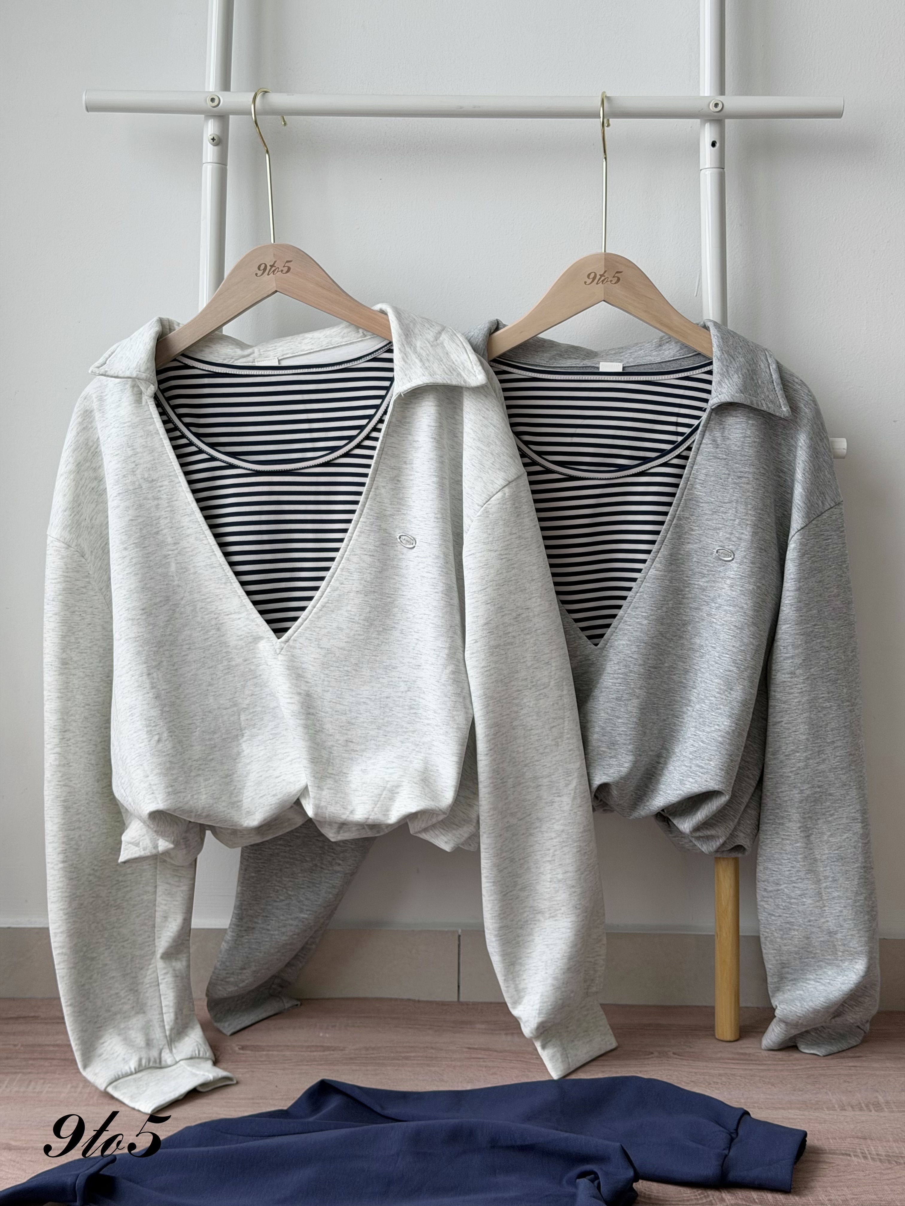 T4532 Fake Two-Pieces Sweatshirt - 3 Colors 