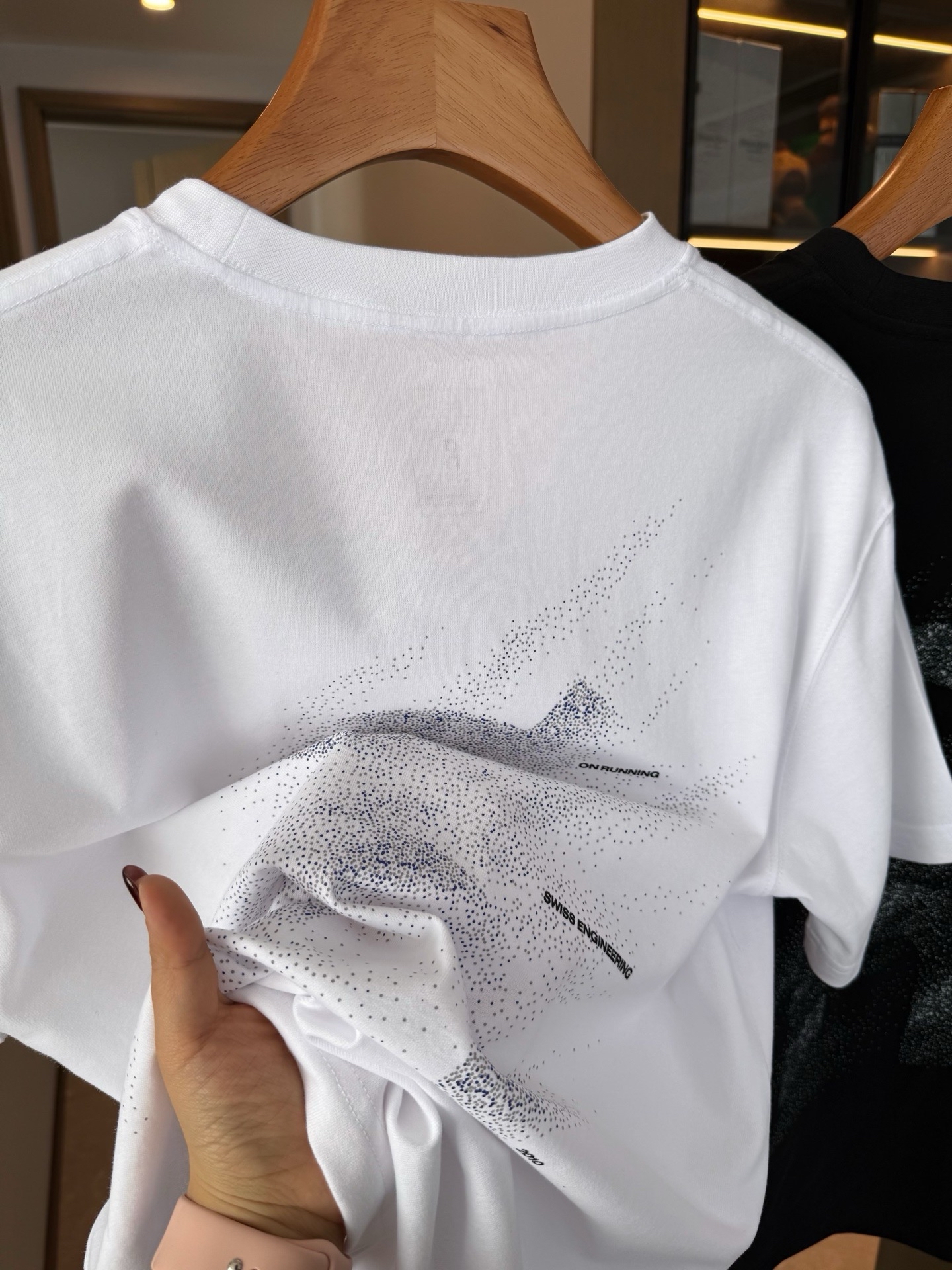 🌟On Club T 新款短袖T恤(男女同款）