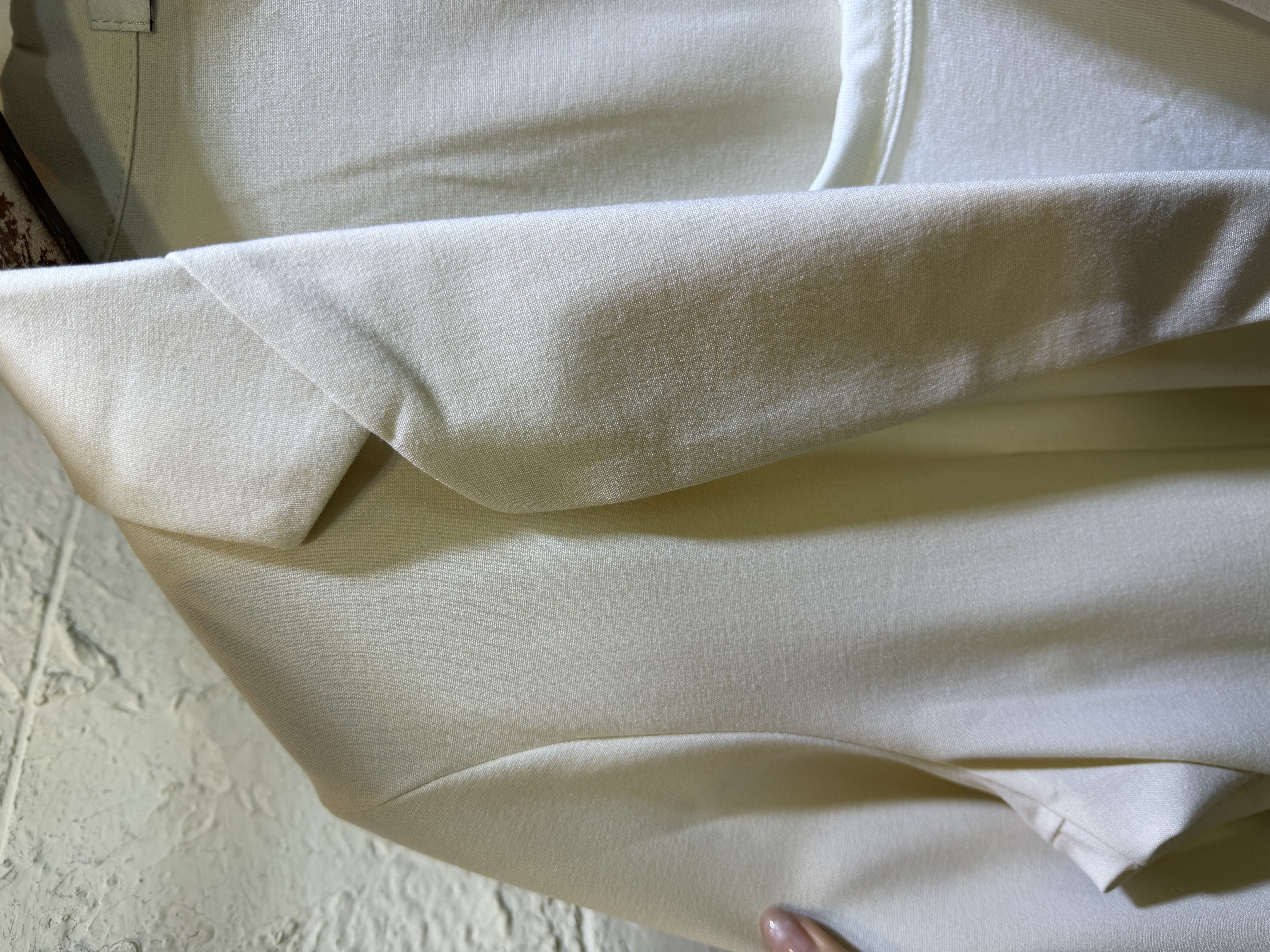 優雅米白色博款西裝外套