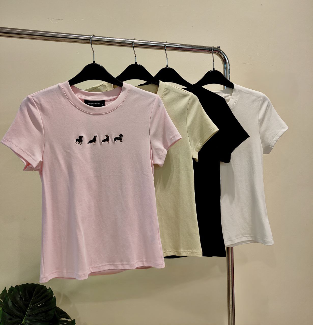 刺绣小狗图案上衣 2611